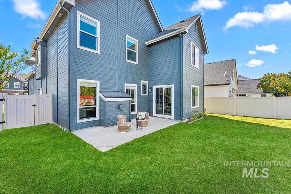 1708 E Sagemoor Dr, Meridian, Idaho 83642, 4 Bedrooms, 2.5 Bathrooms, Residential For Sale, Price $485,000,MLS 98974428