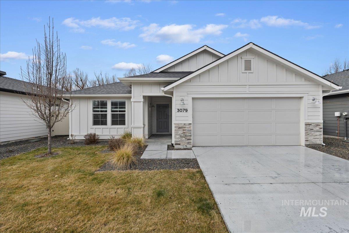 3079 S Green Forest Way, Boise, Idaho 83709-3771, 3 Bedrooms, 2 Bathrooms, Residential For Sale, Price $449,990,MLS 98974429