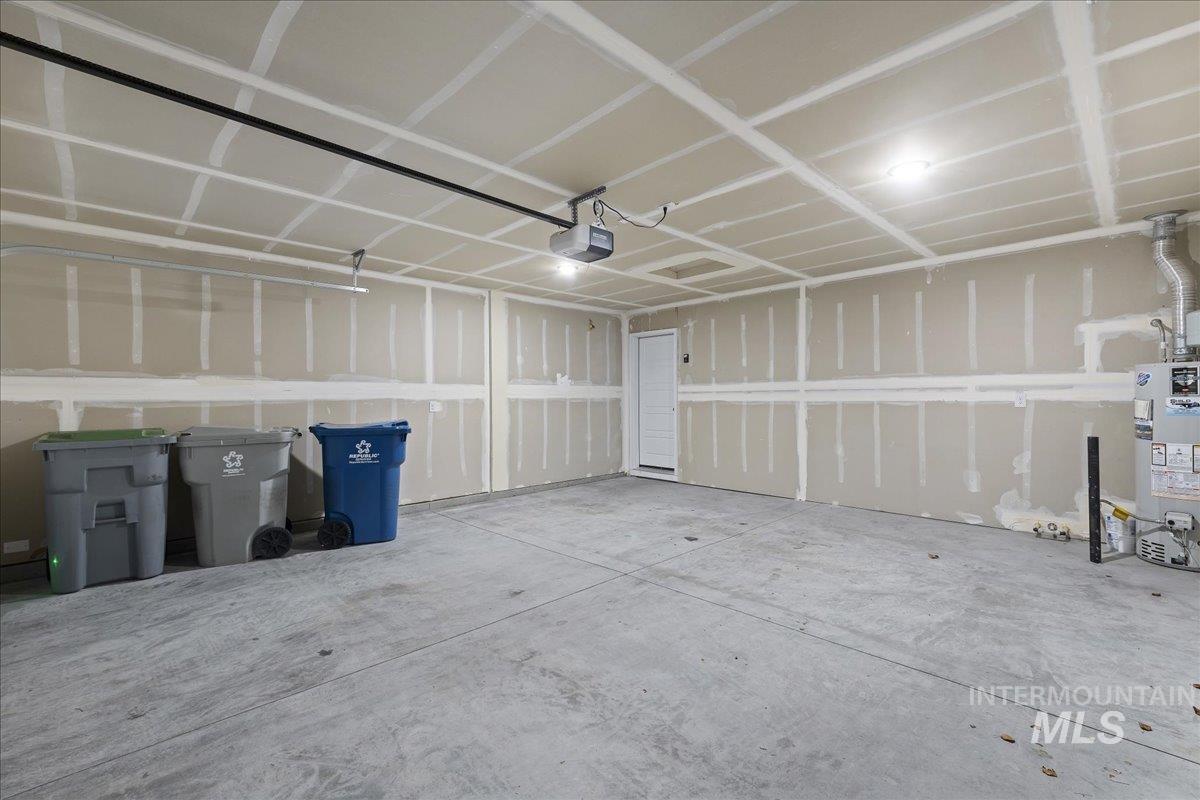 3079 S Green Forest Way, Boise, Idaho 83709-3771, 3 Bedrooms, 2 Bathrooms, Residential For Sale, Price $449,990,MLS 98974429