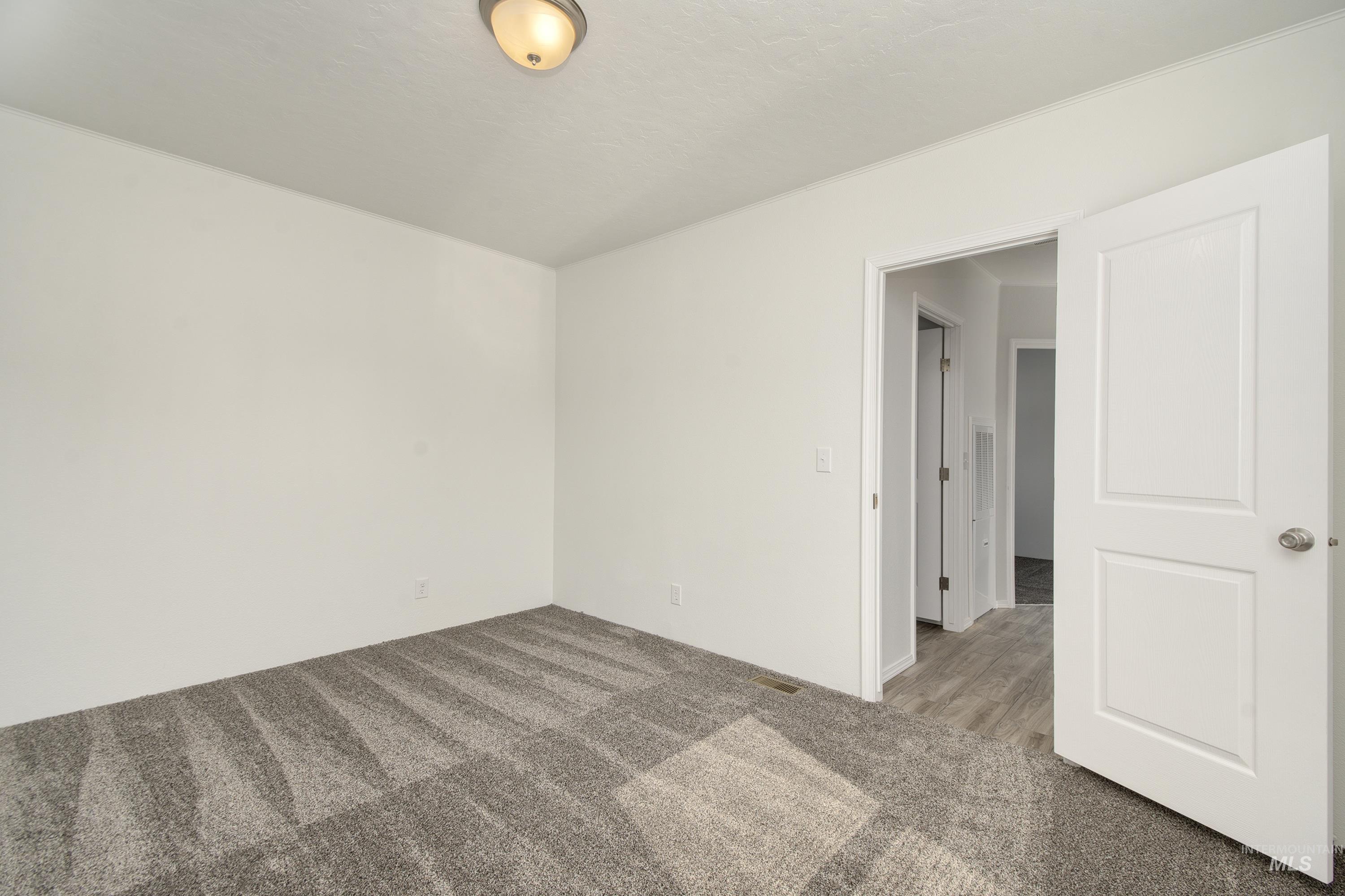 10701 W Ardyce Ln, #29, Boise, Idaho 83713, 2 Bedrooms, 2 Bathrooms, Residential For Sale, Price $115,000,MLS 98974431