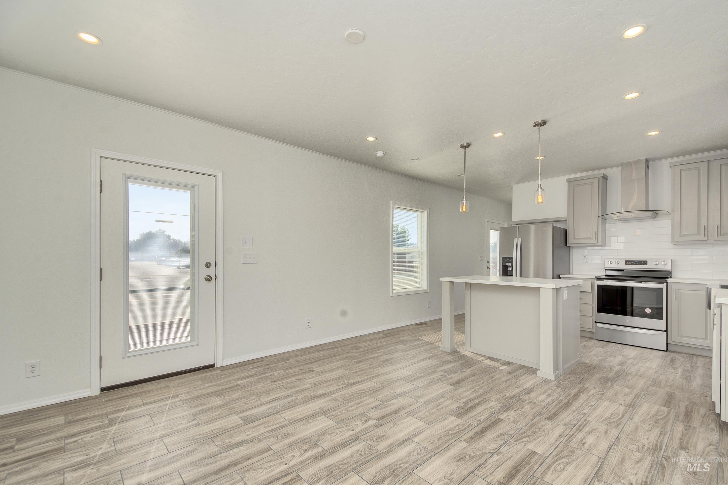 10701 W Ardyce Ln, #29, Boise, Idaho 83713, 2 Bedrooms, 2 Bathrooms, Residential For Sale, Price $115,000,MLS 98974431