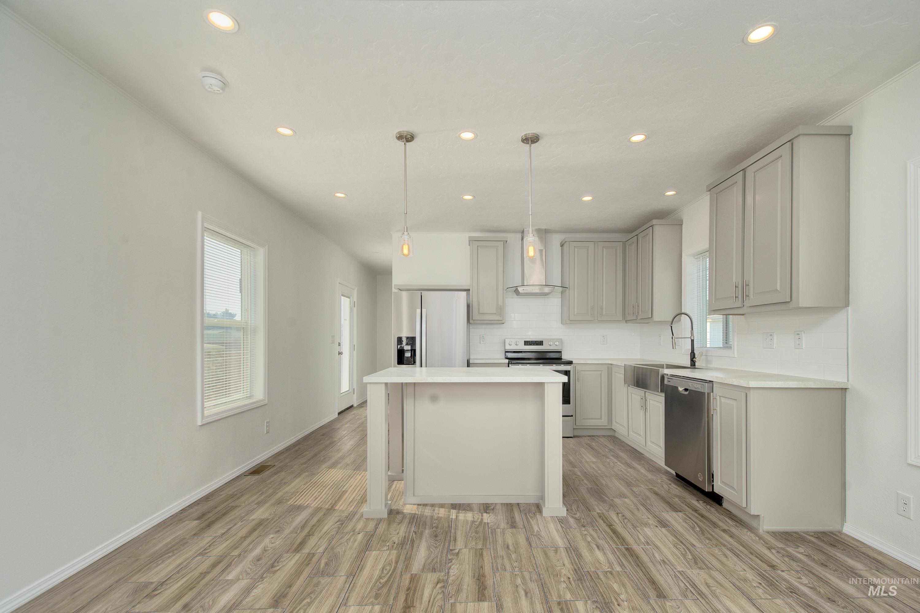 10701 W Ardyce Ln, #29, Boise, Idaho 83713, 2 Bedrooms, 2 Bathrooms, Residential For Sale, Price $115,000,MLS 98974431