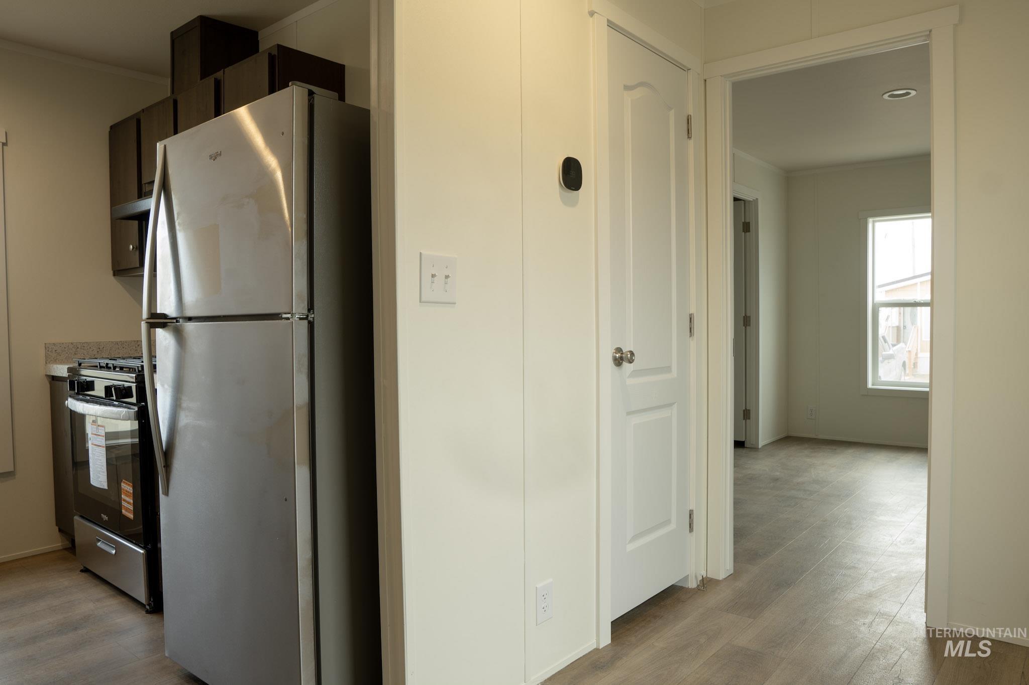 684 SE 10th St, Ontario, Oregon 97914, 3 Bedrooms, 2 Bathrooms, Residential For Sale, Price $125,000,MLS 98974435