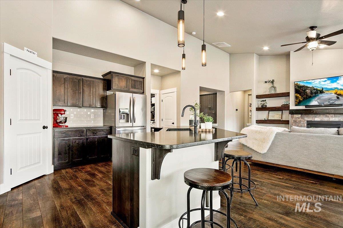 20557 N Glenisla Avenue, Boise, Idaho 83714, 3 Bedrooms, 2 Bathrooms, Residential For Sale, Price $625,000,MLS 98974436