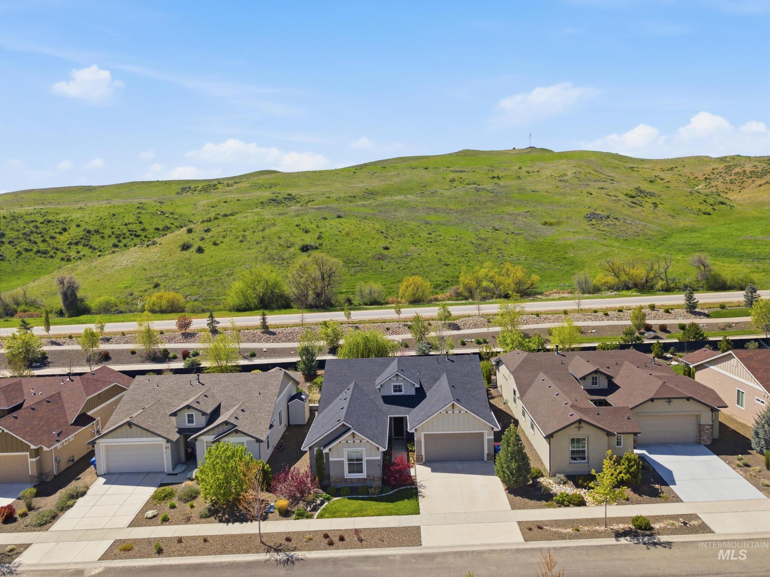 20557 N Glenisla Avenue, Boise, Idaho 83714, 3 Bedrooms, 2 Bathrooms, Residential For Sale, Price $579,999, 98974436