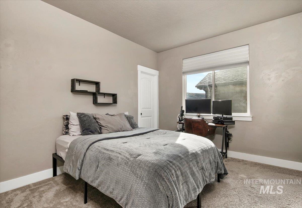 20557 N Glenisla Avenue, Boise, Idaho 83714, 3 Bedrooms, 2 Bathrooms, Residential For Sale, Price $579,999, 98974436