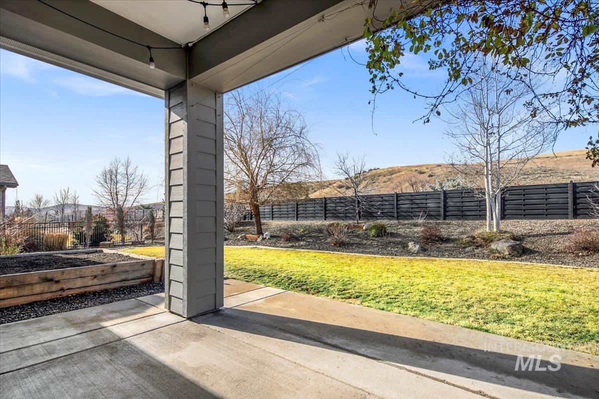 20557 N Glenisla Avenue, Boise, Idaho 83714, 3 Bedrooms, 2 Bathrooms, Residential For Sale, Price $579,999, 98974436
