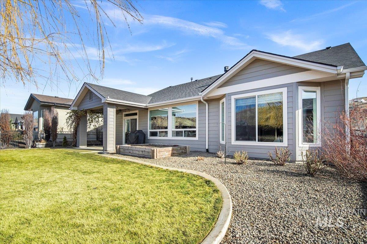 20557 N Glenisla Avenue, Boise, Idaho 83714, 3 Bedrooms, 2 Bathrooms, Residential For Sale, Price $579,999, 98974436