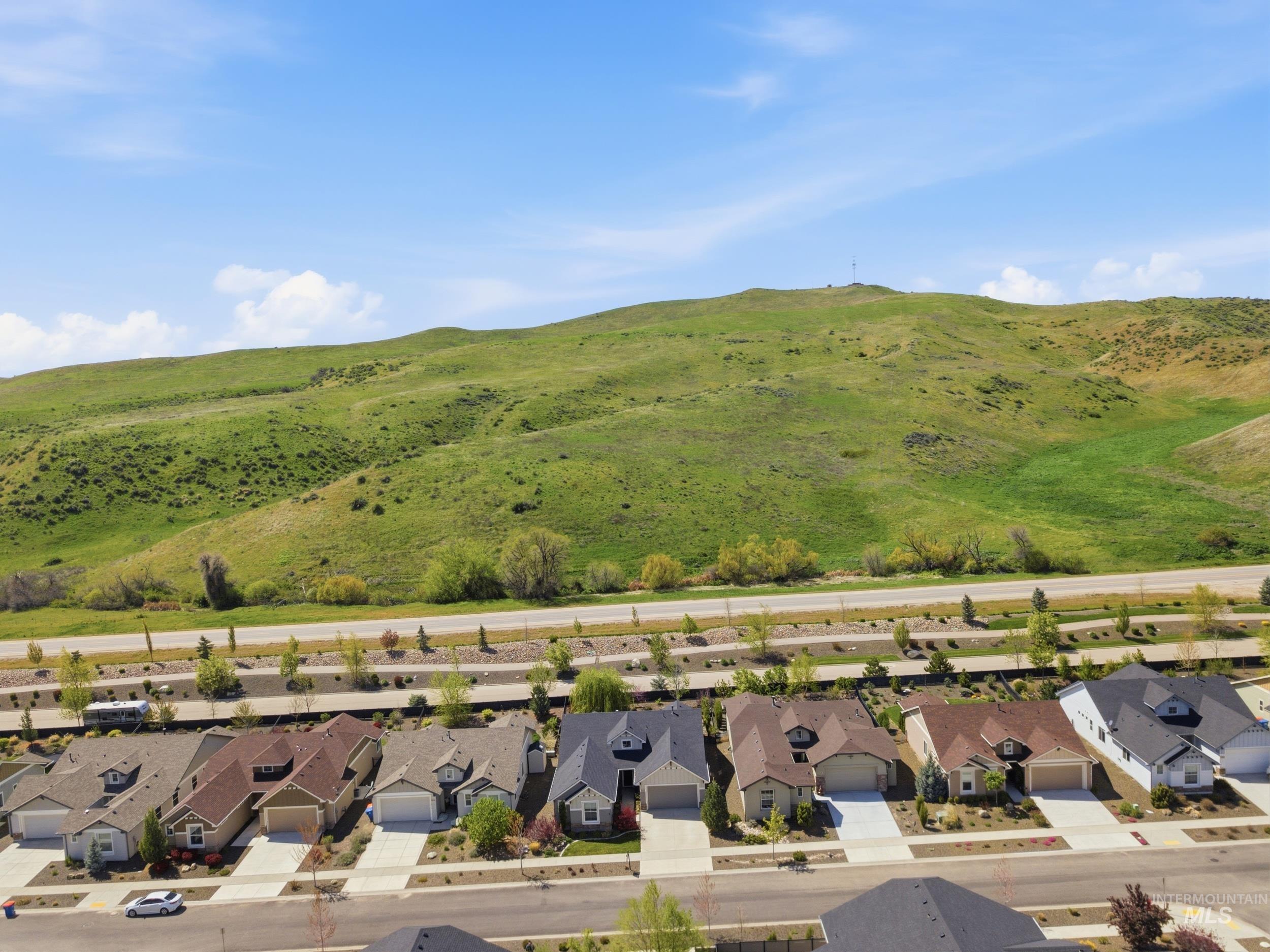 20557 N Glenisla Avenue, Boise, Idaho 83714, 3 Bedrooms, 2 Bathrooms, Residential For Sale, Price $579,999, 98974436