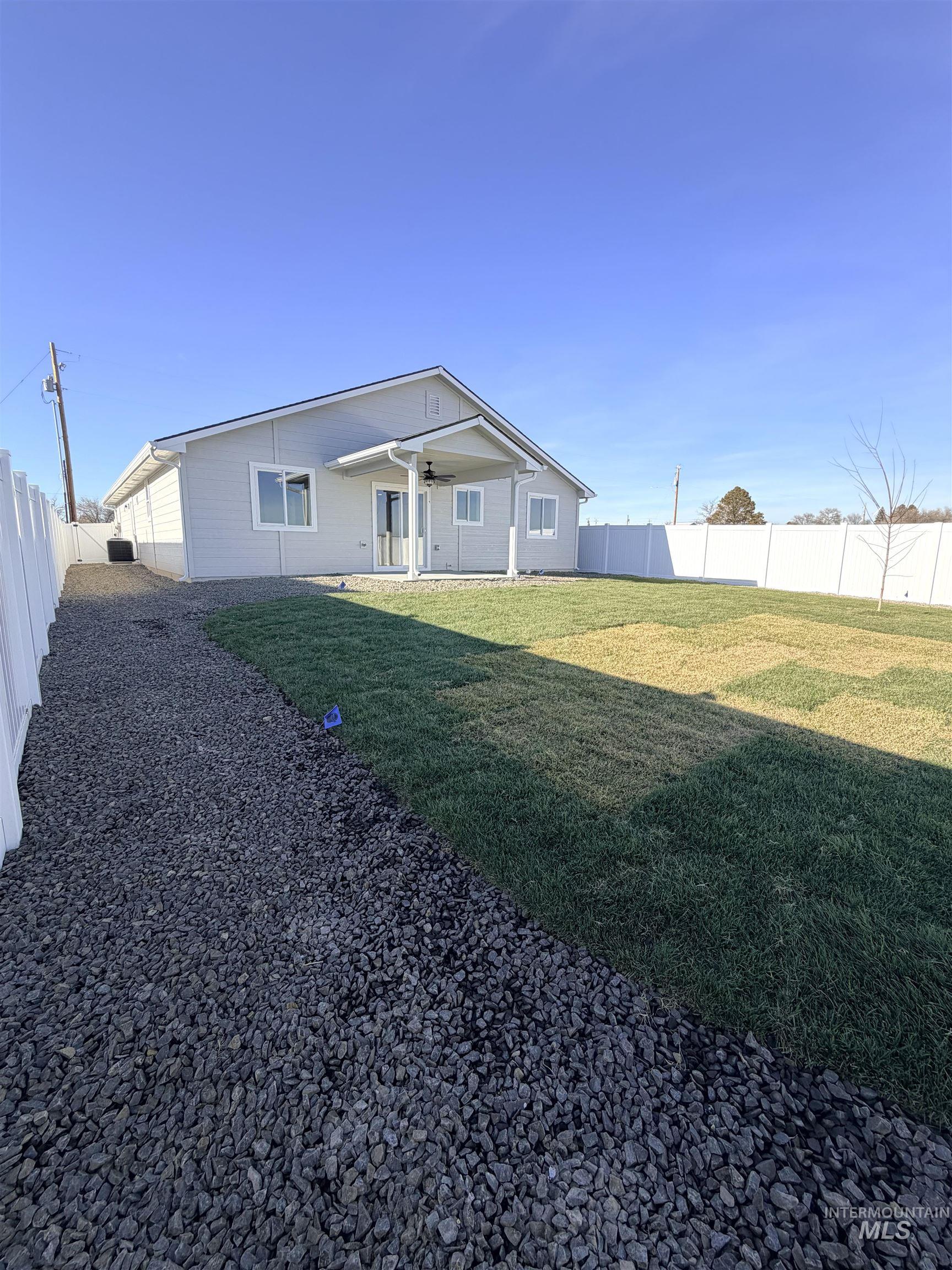 1907 Oregon Lane, Caldwell, Idaho 83605, 3 Bedrooms, 2 Bathrooms, Residential For Sale, Price $405,000, 98974437