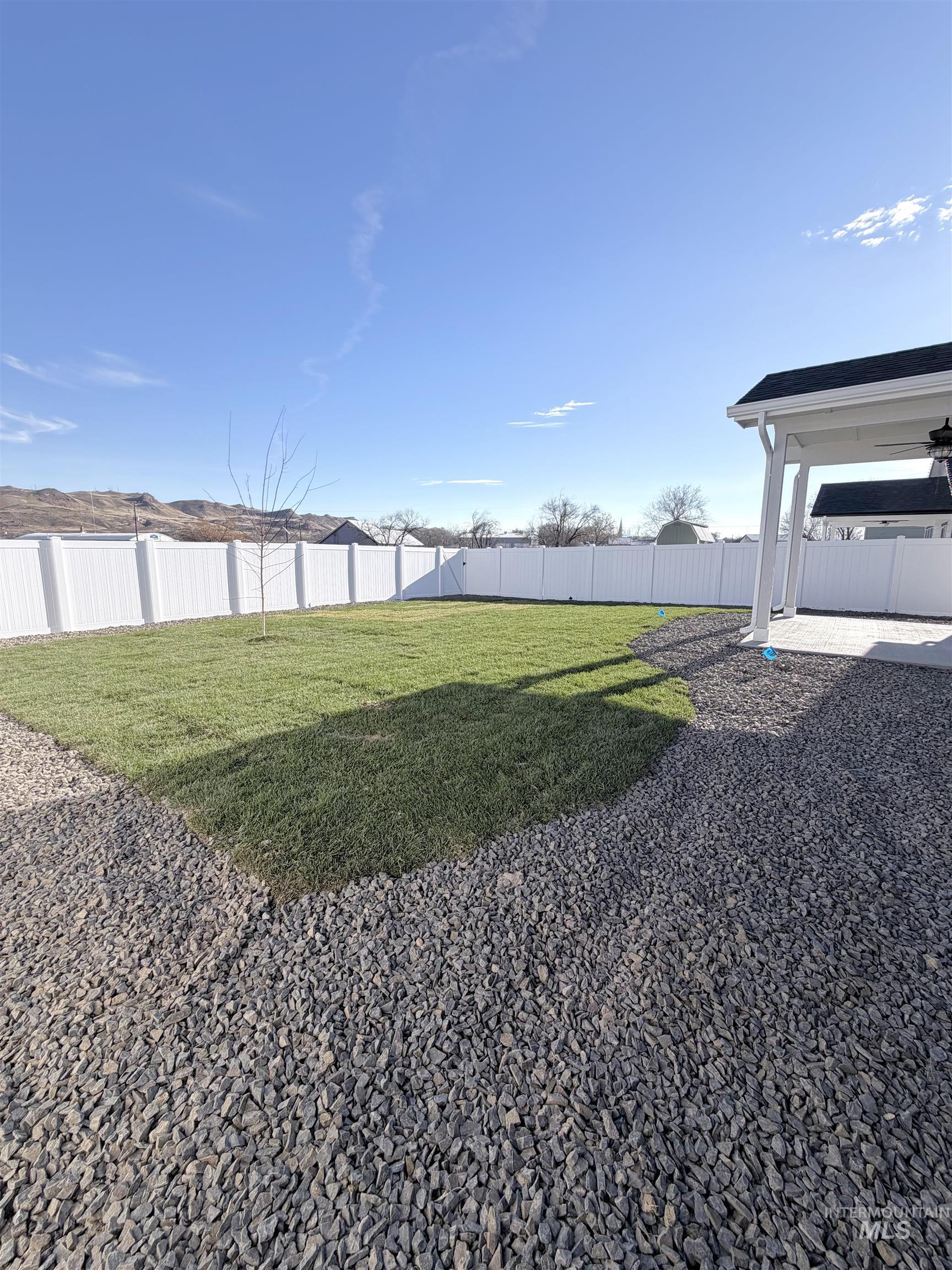 1907 Oregon Lane, Caldwell, Idaho 83605, 3 Bedrooms, 2 Bathrooms, Residential For Sale, Price $405,000, 98974437