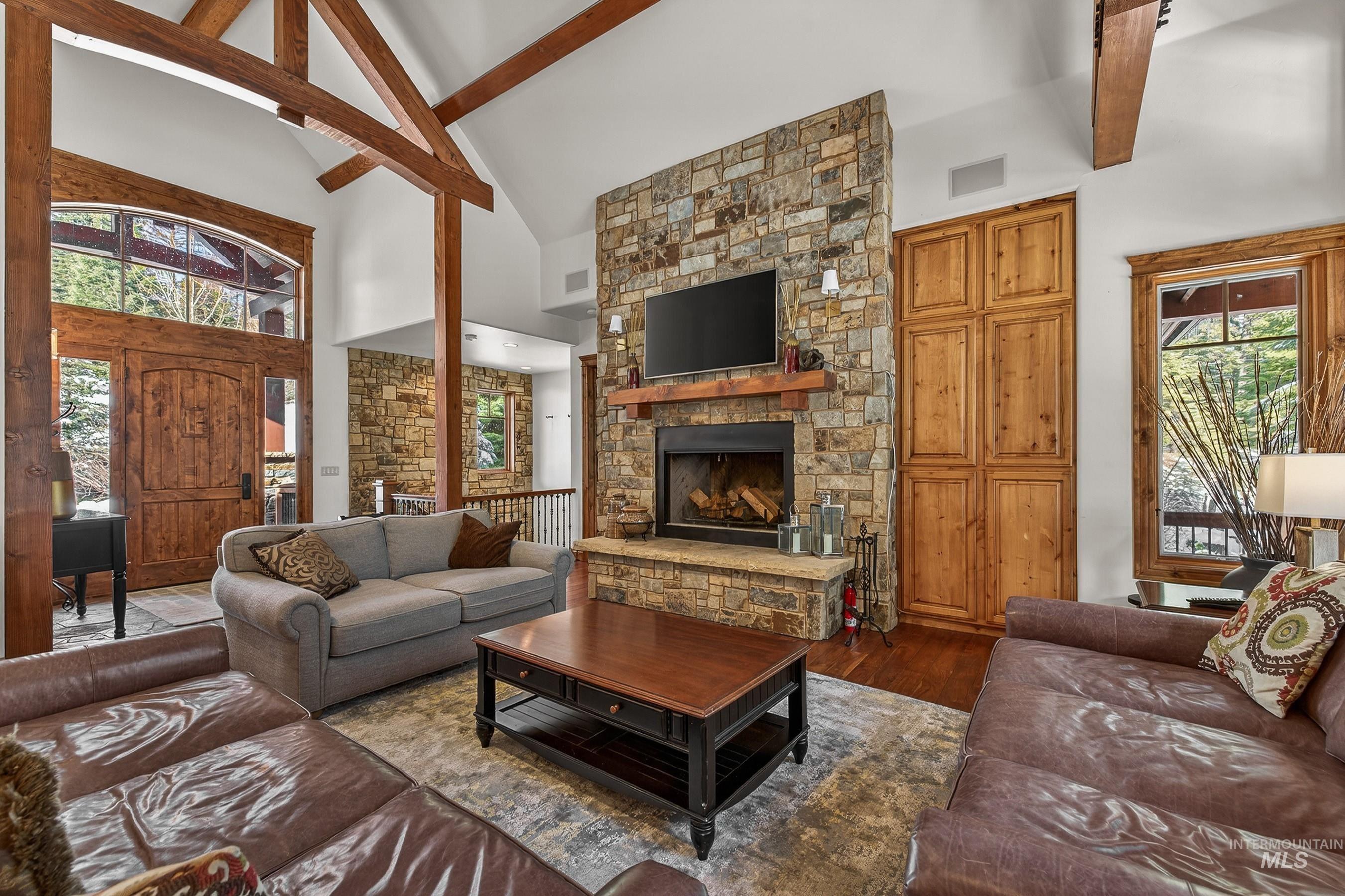 24 Steelhead Court, Donnelly, Idaho 83615, 4 Bedrooms, 4.5 Bathrooms, Residential For Sale, Price $2,388,000,MLS 98974438