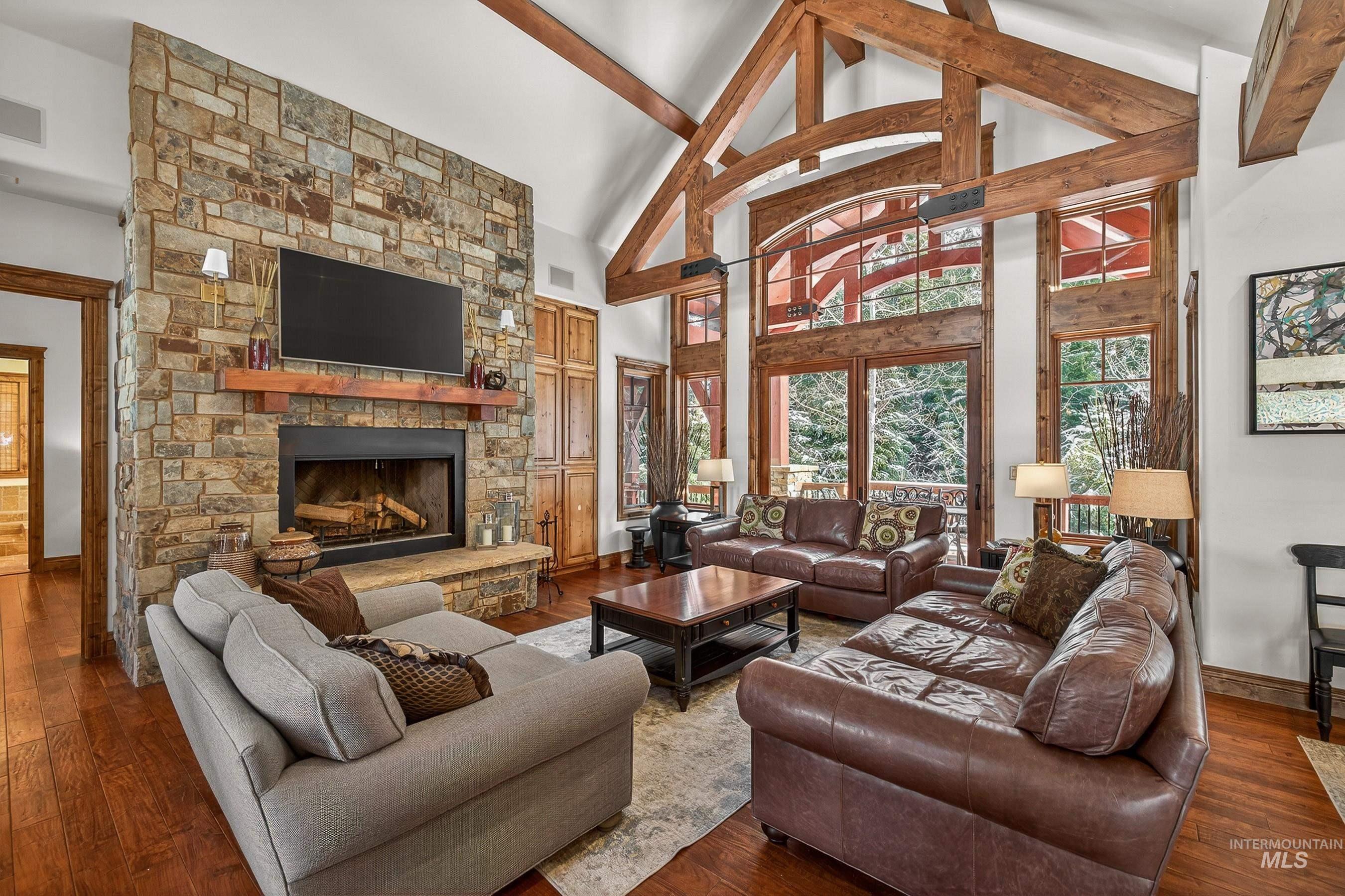 24 Steelhead Court, Donnelly, Idaho 83615, 4 Bedrooms, 4.5 Bathrooms, Residential For Sale, Price $2,388,000,MLS 98974438