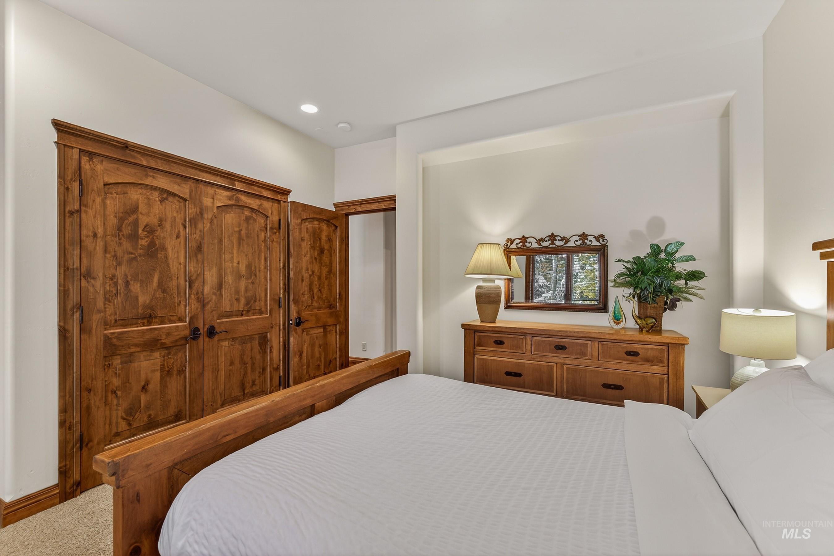 24 Steelhead Court, Donnelly, Idaho 83615, 4 Bedrooms, 4.5 Bathrooms, Residential For Sale, Price $2,388,000,MLS 98974438