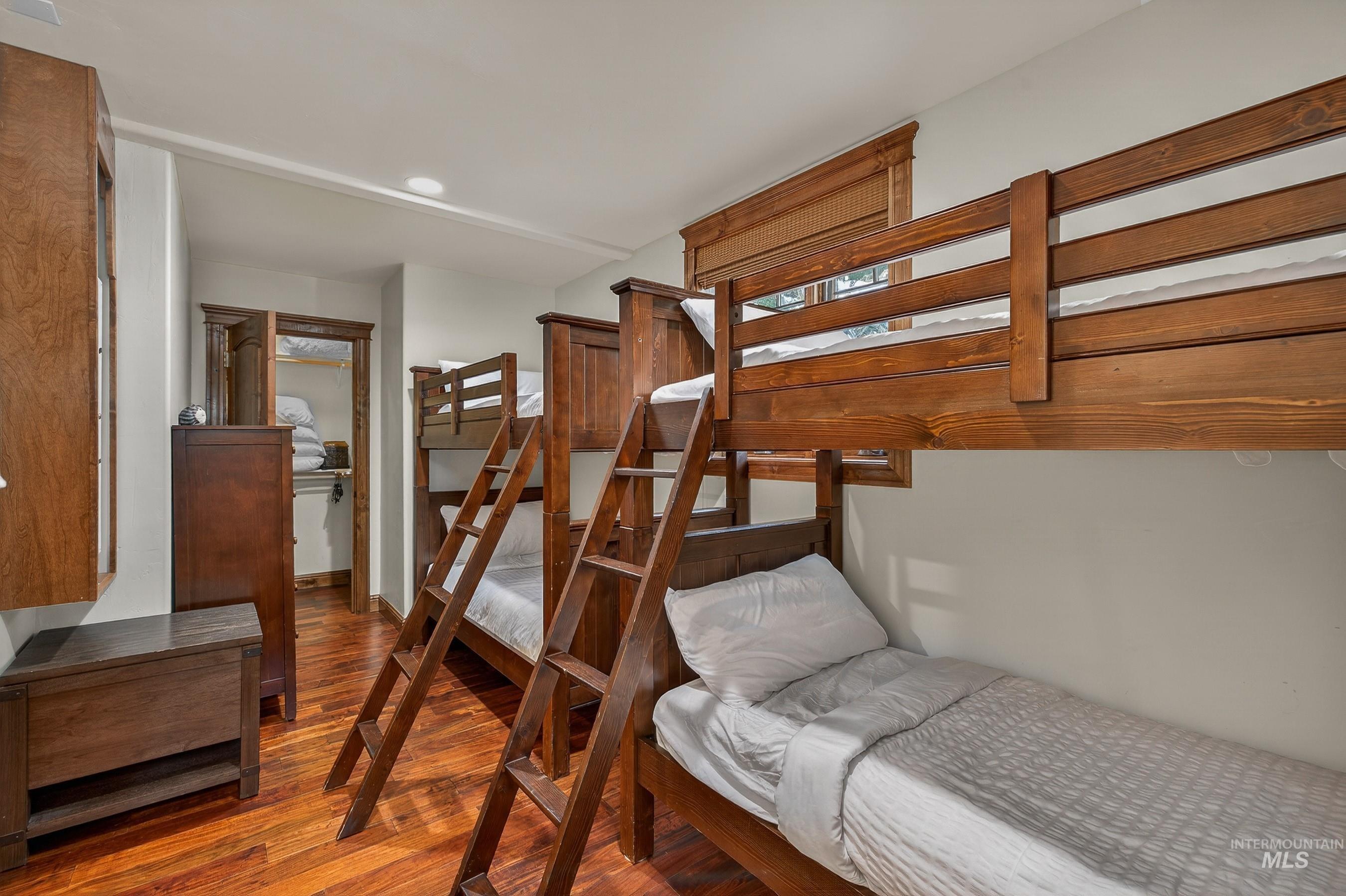 24 Steelhead Court, Donnelly, Idaho 83615, 4 Bedrooms, 4.5 Bathrooms, Residential For Sale, Price $2,388,000,MLS 98974438