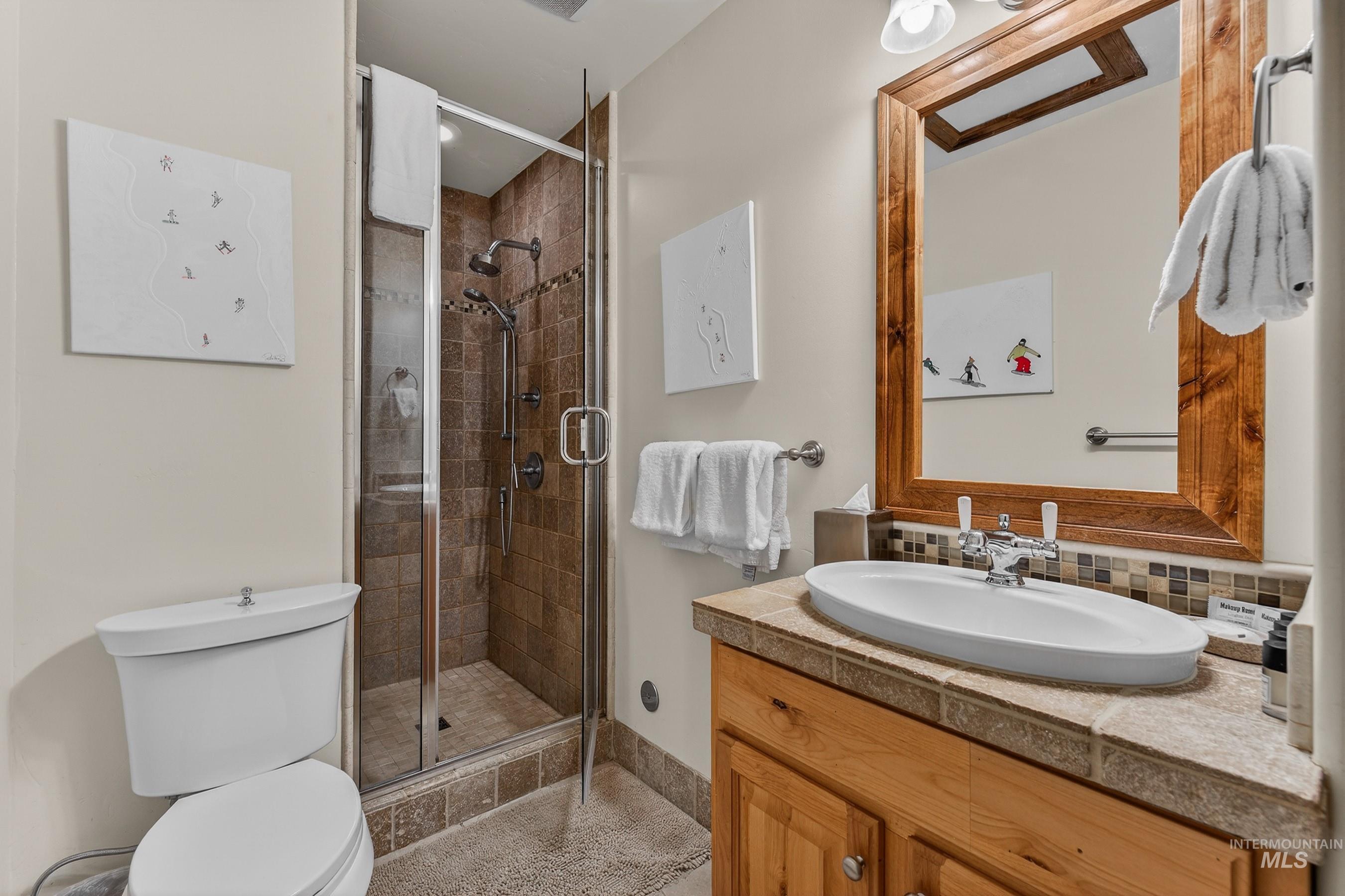 24 Steelhead Court, Donnelly, Idaho 83615, 4 Bedrooms, 4.5 Bathrooms, Residential For Sale, Price $2,388,000,MLS 98974438