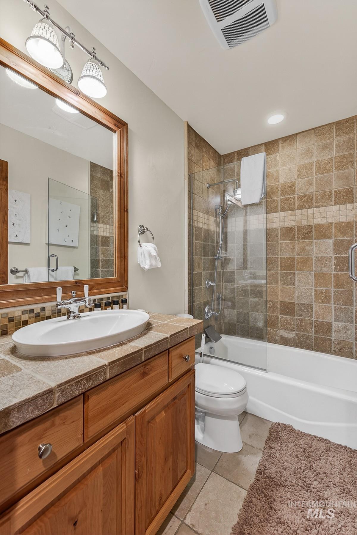 24 Steelhead Court, Donnelly, Idaho 83615, 4 Bedrooms, 4.5 Bathrooms, Residential For Sale, Price $2,388,000,MLS 98974438