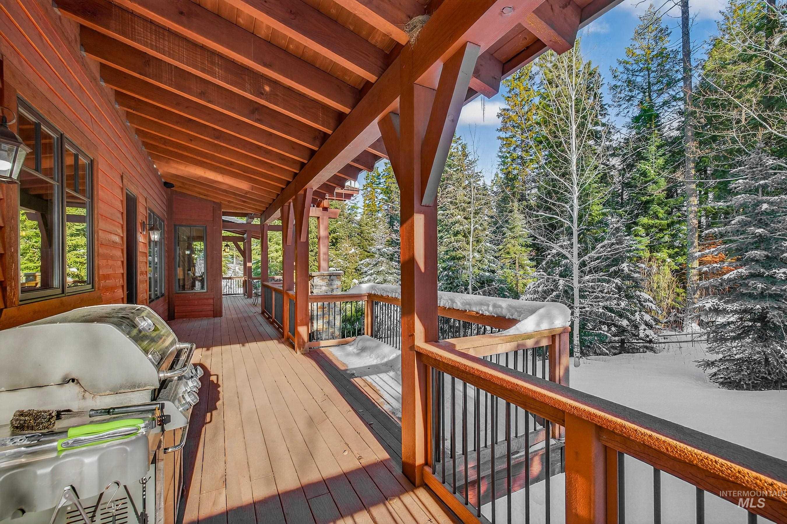 24 Steelhead Court, Donnelly, Idaho 83615, 4 Bedrooms, 4.5 Bathrooms, Residential For Sale, Price $2,388,000,MLS 98974438