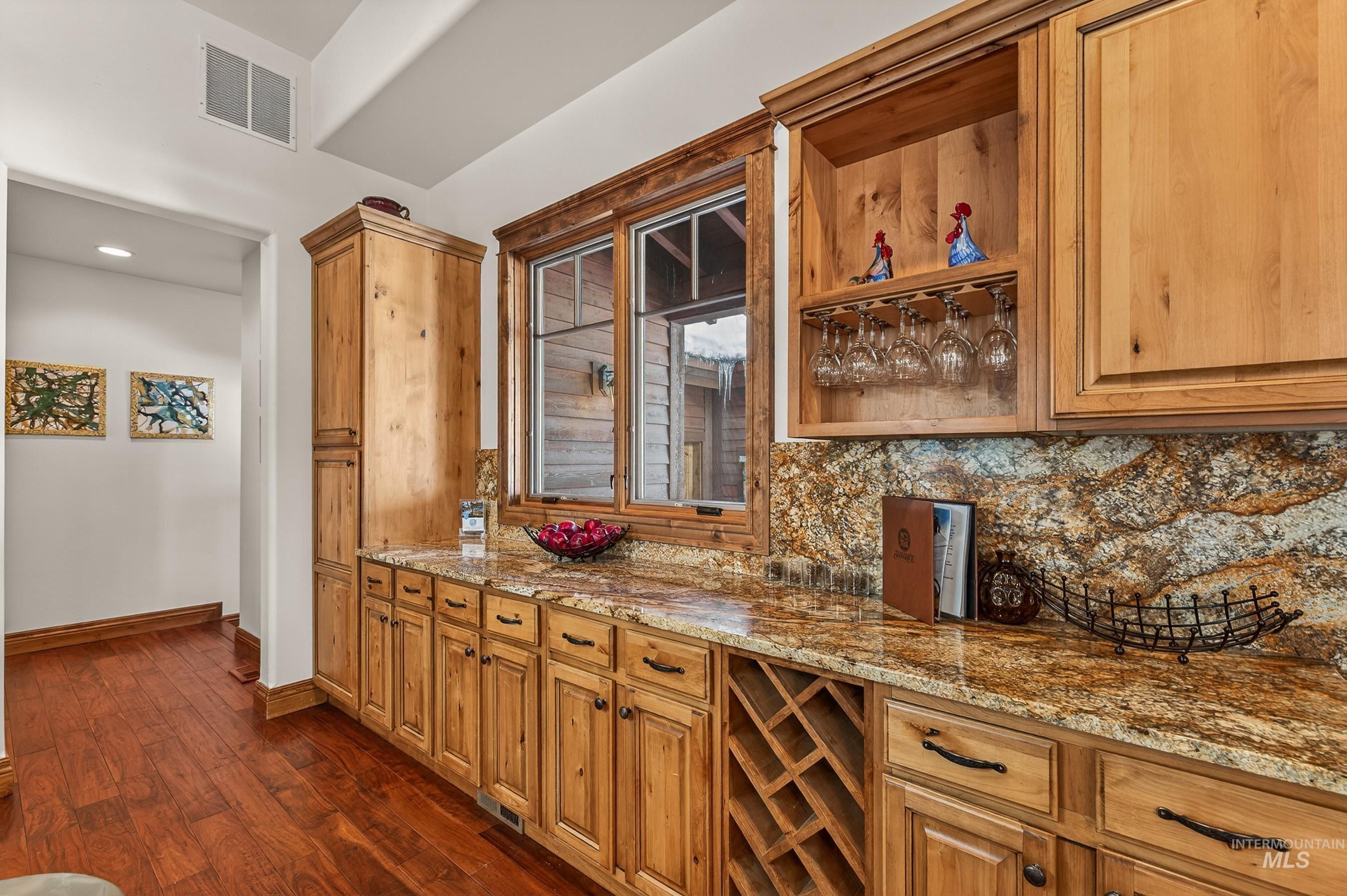 24 Steelhead Court, Donnelly, Idaho 83615, 4 Bedrooms, 4.5 Bathrooms, Residential For Sale, Price $2,388,000,MLS 98974438