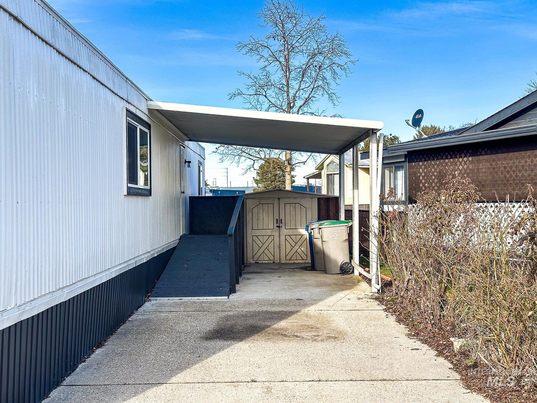 5285 N Glen, Boise, Idaho 83714, 2 Bedrooms, 1 Bathroom, Residential For Sale, Price $63,700, 98974443