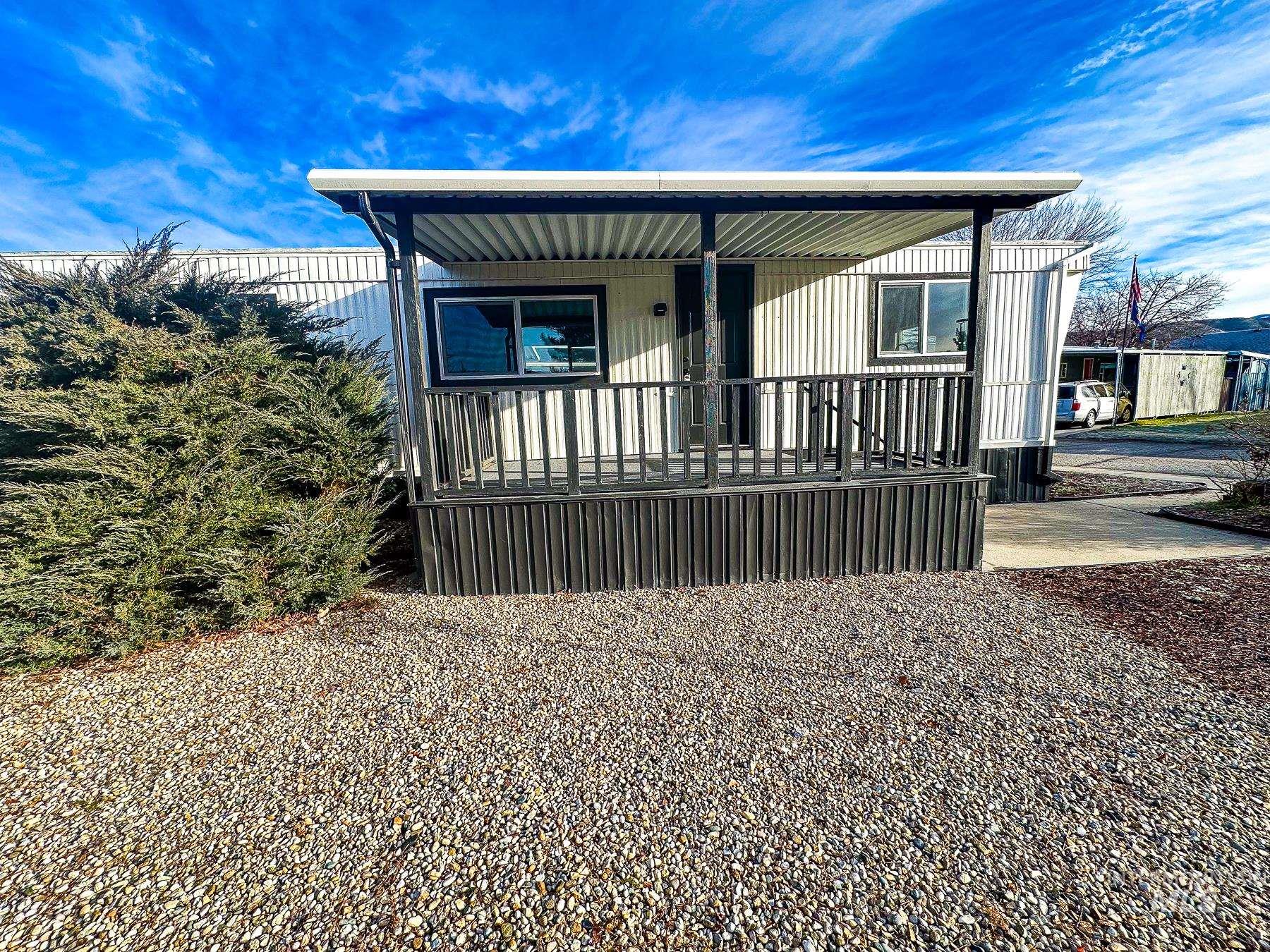 5285 N Glen, Boise, Idaho 83714, 2 Bedrooms, 1 Bathroom, Residential For Sale, Price $63,700, 98974443