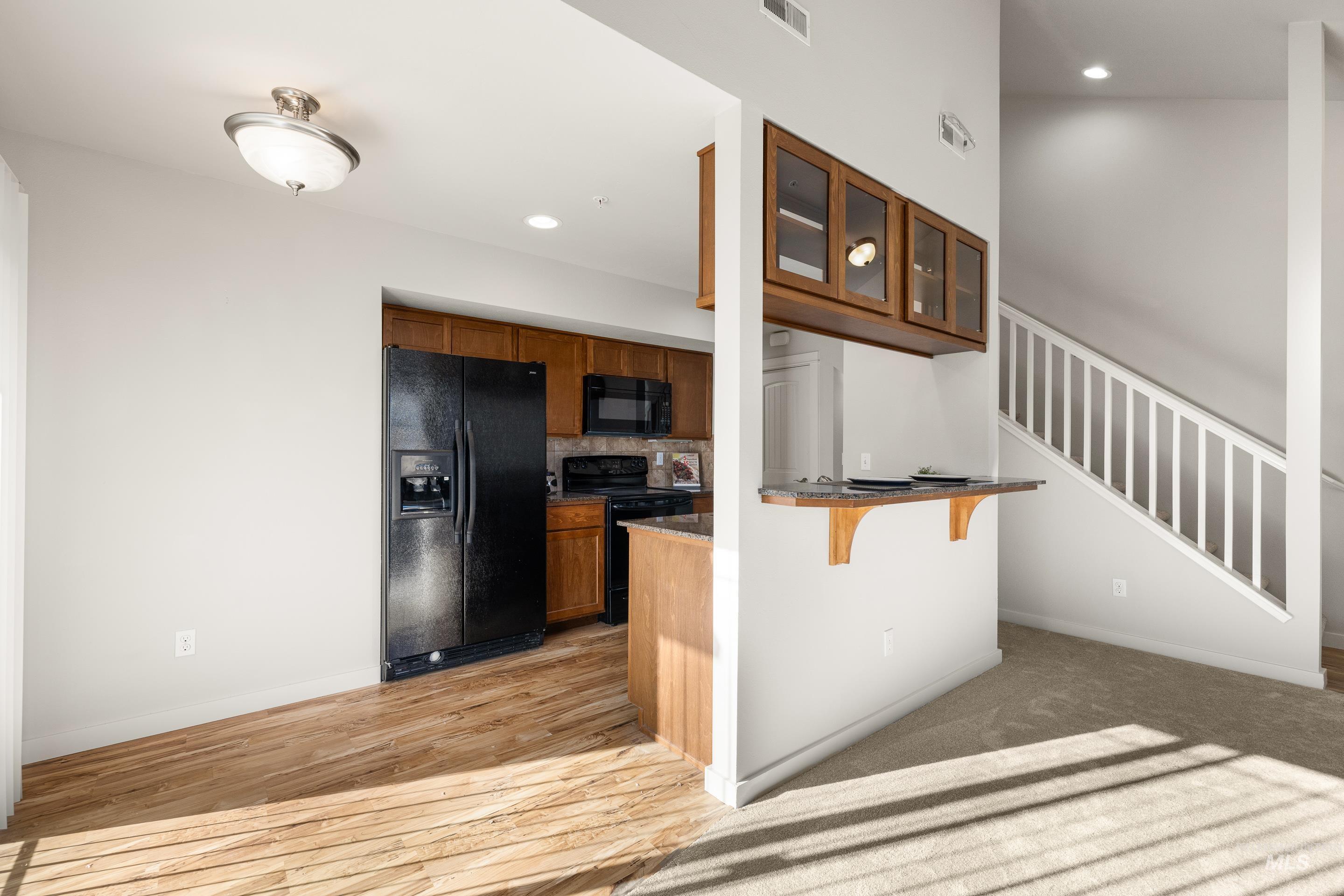 9173 W Brogan, Boise, Idaho 83709, 2 Bedrooms, 2 Bathrooms, Residential For Sale, Price $300,000,MLS 98974448