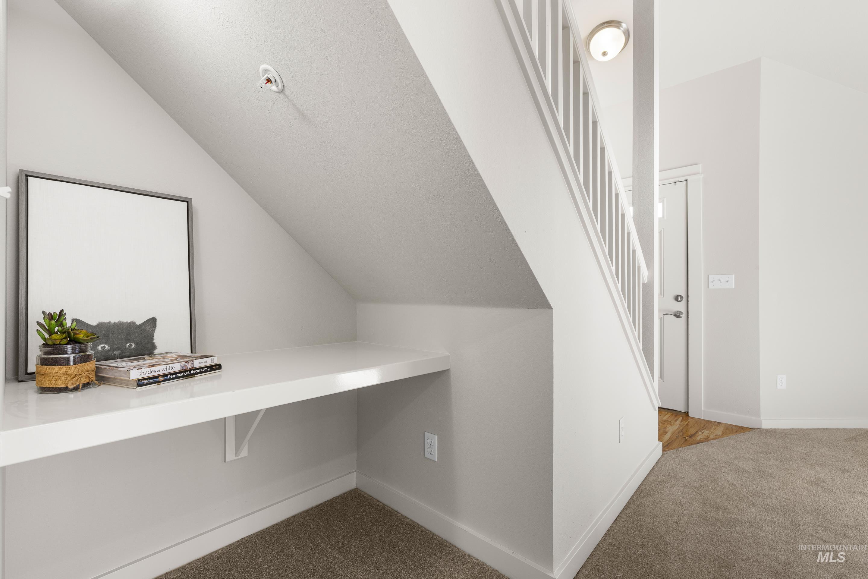 9173 W Brogan, Boise, Idaho 83709, 2 Bedrooms, 2 Bathrooms, Residential For Sale, Price $300,000,MLS 98974448