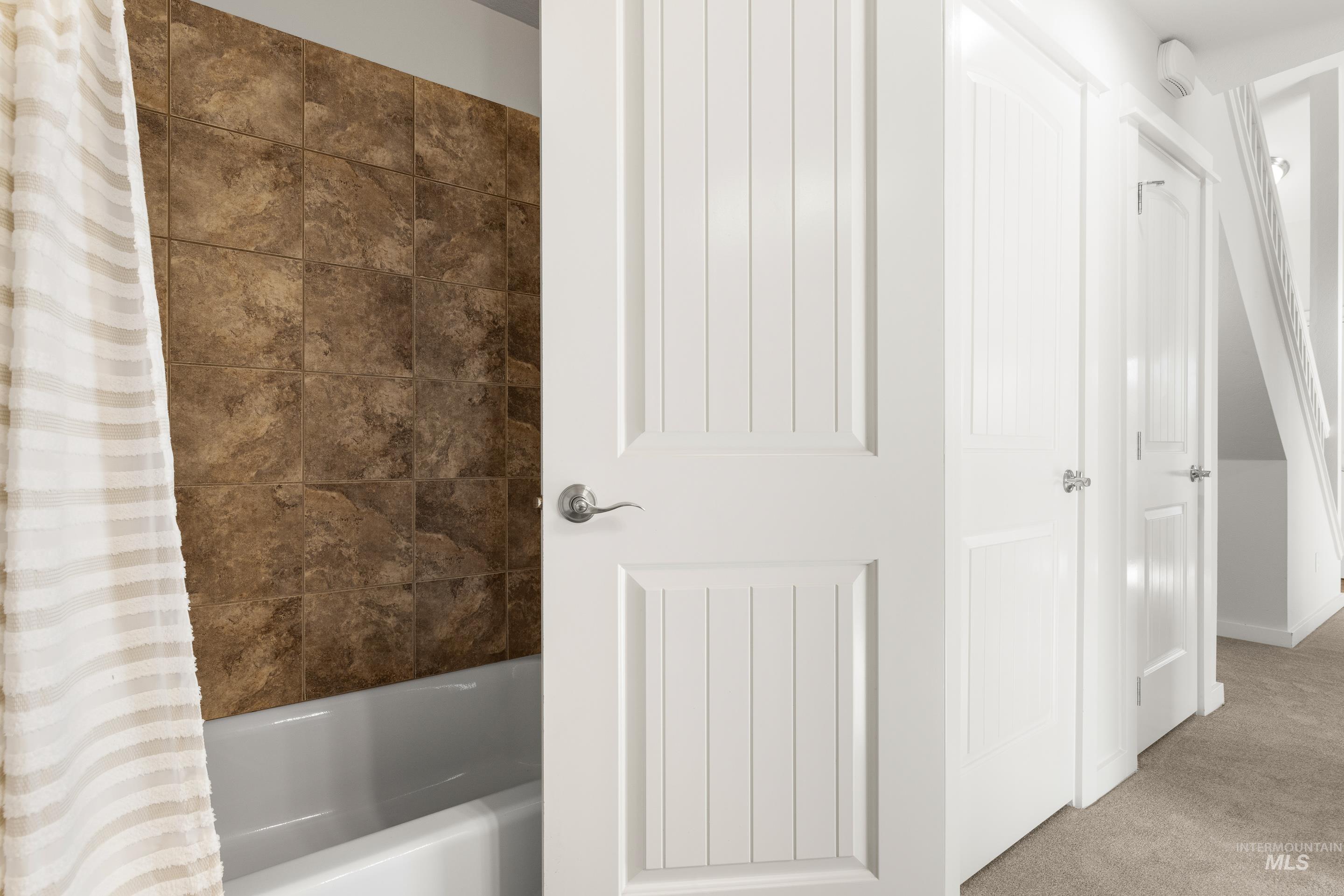 9173 W Brogan, Boise, Idaho 83709, 2 Bedrooms, 2 Bathrooms, Residential For Sale, Price $300,000,MLS 98974448