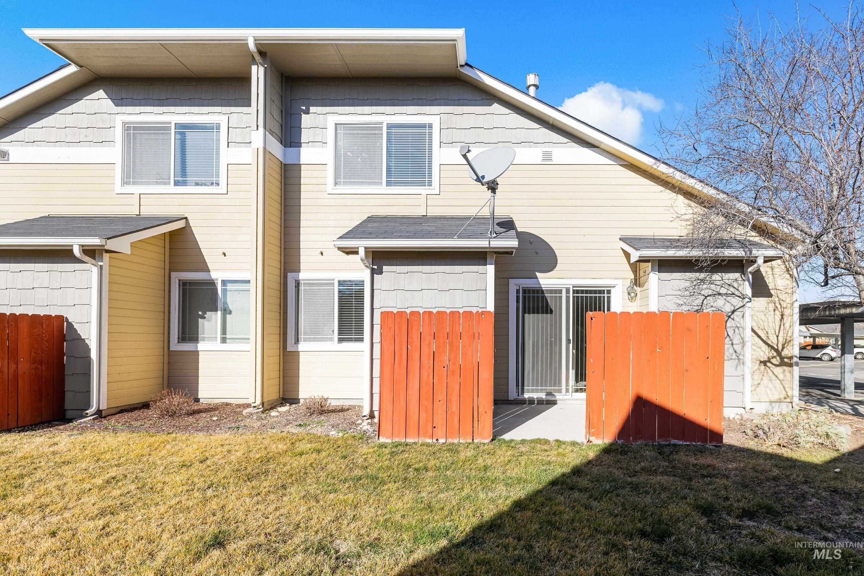 9173 W Brogan, Boise, Idaho 83709, 2 Bedrooms, 2 Bathrooms, Residential For Sale, Price $300,000,MLS 98974448