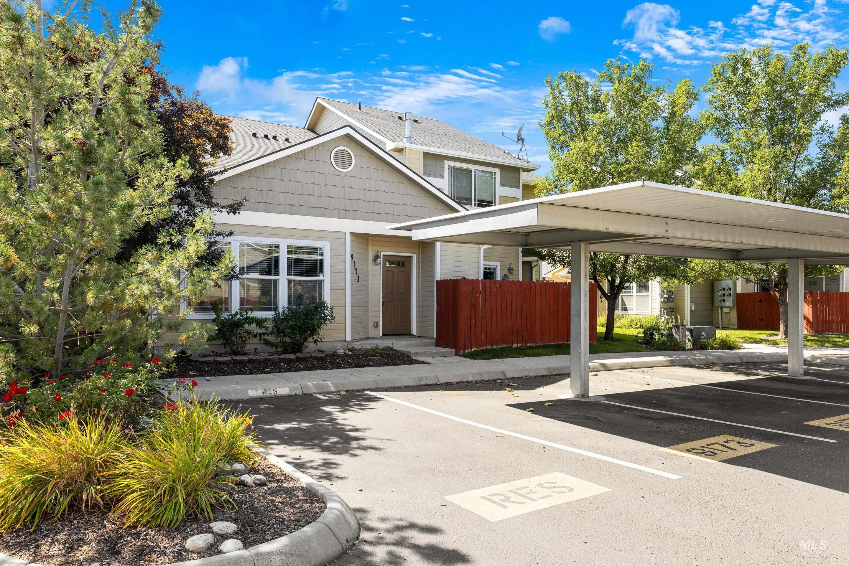 9173 W Brogan, Boise, Idaho 83709, 2 Bedrooms, 2 Bathrooms, Residential For Sale, Price $300,000,MLS 98974448