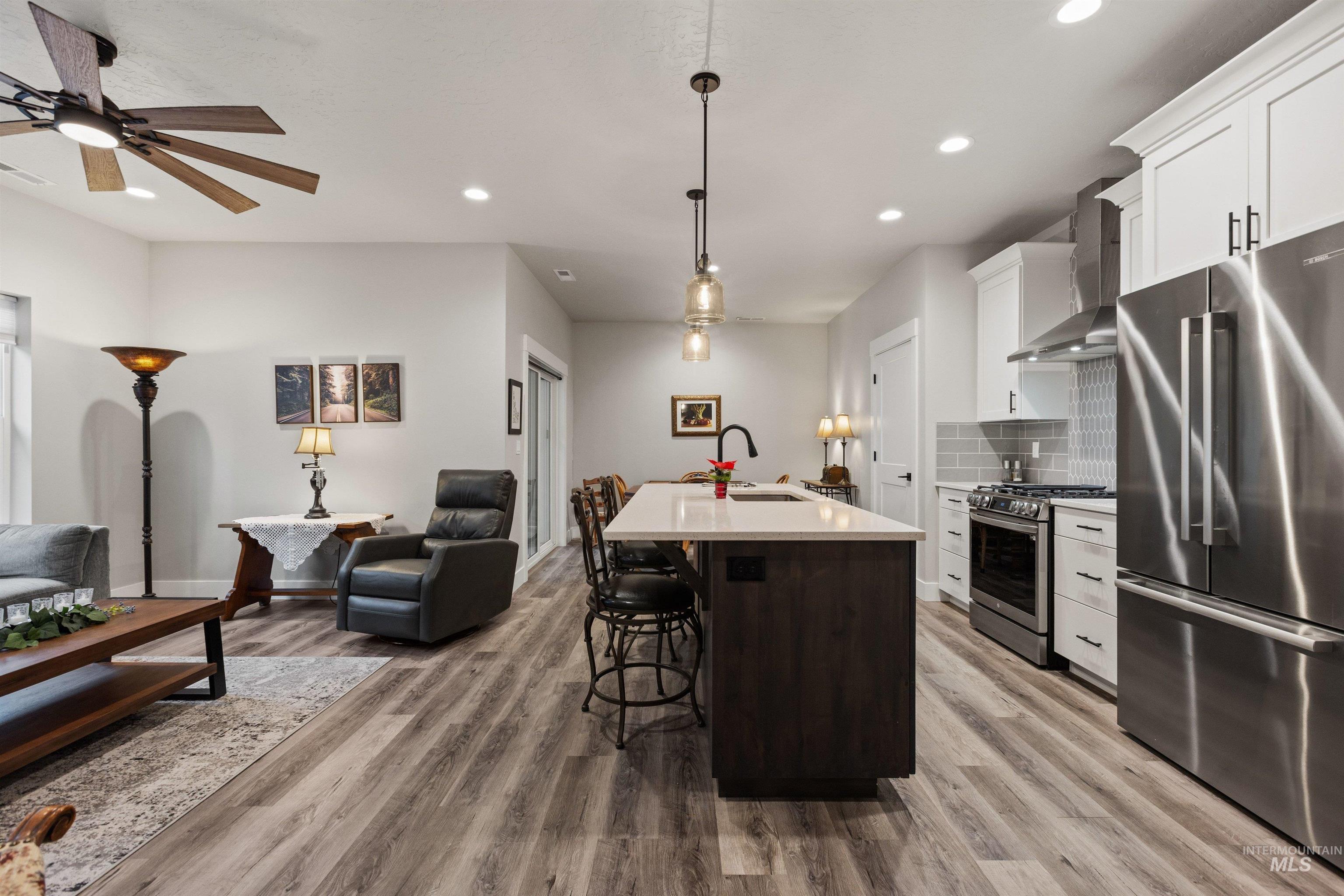 34 N Sagehen Lane, Nampa, Idaho 83651, 2 Bedrooms, 2 Bathrooms, Residential For Sale, Price $330,000,MLS 98974449