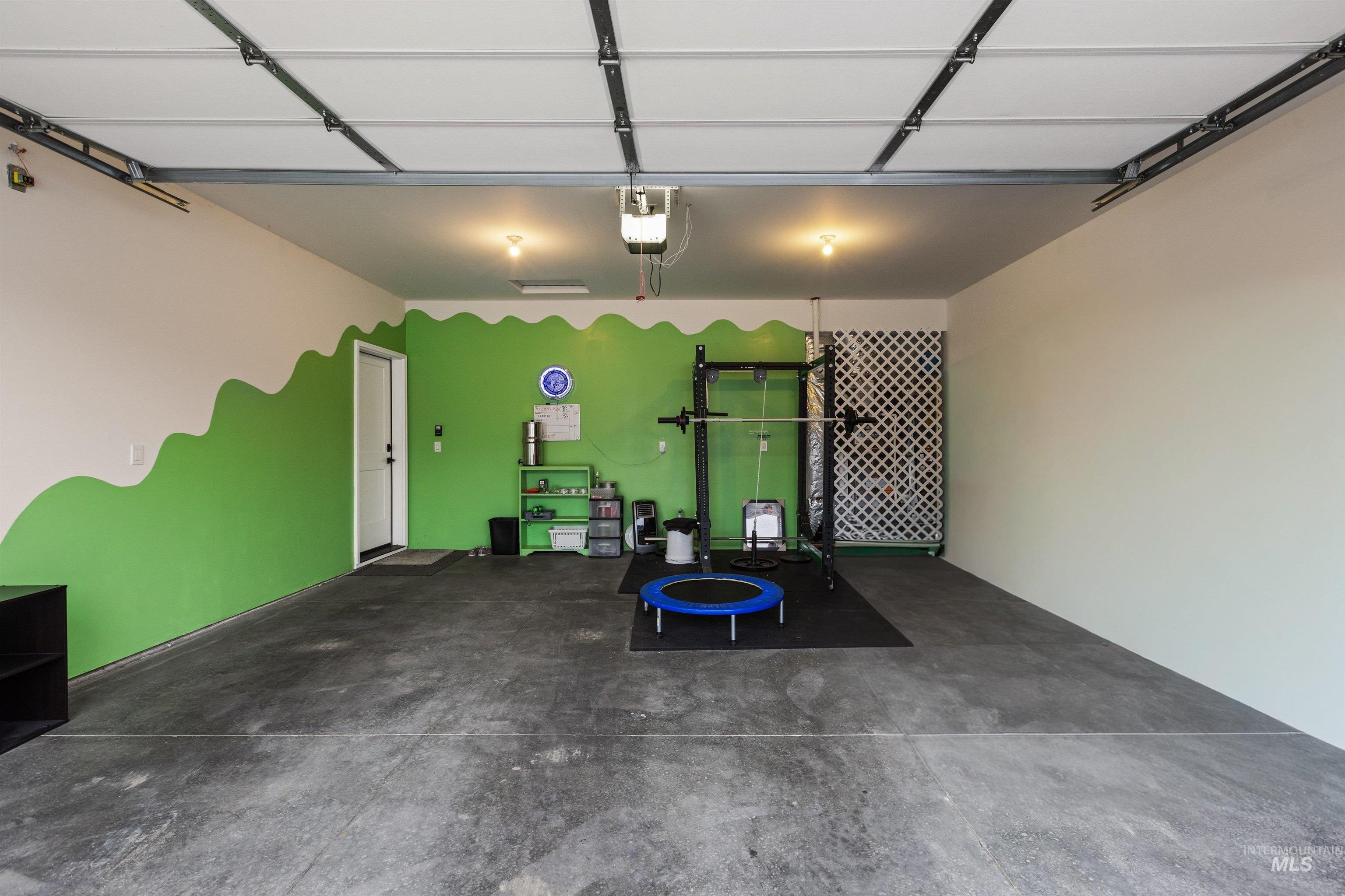 34 N Sagehen Lane, Nampa, Idaho 83651, 2 Bedrooms, 2 Bathrooms, Residential For Sale, Price $330,000,MLS 98974449