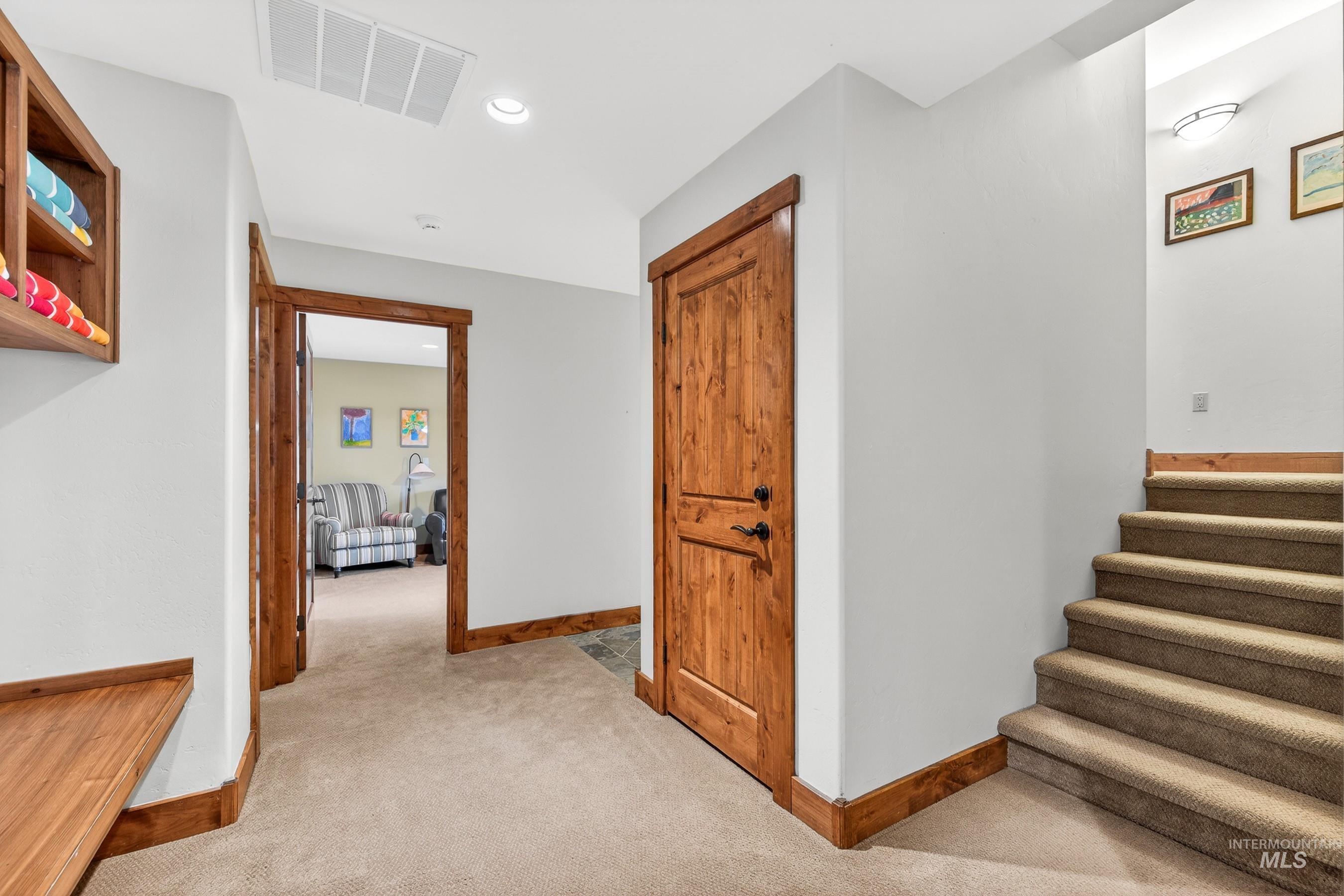 28 Francois Court, Donnelly, Idaho 83615, 4 Bedrooms, 4 Bathrooms, Residential For Sale, Price $1,975,000,MLS 98974452