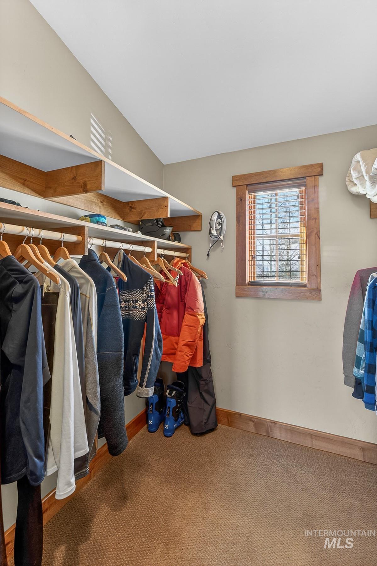 28 Francois Court, Donnelly, Idaho 83615, 4 Bedrooms, 4 Bathrooms, Residential For Sale, Price $1,975,000,MLS 98974452