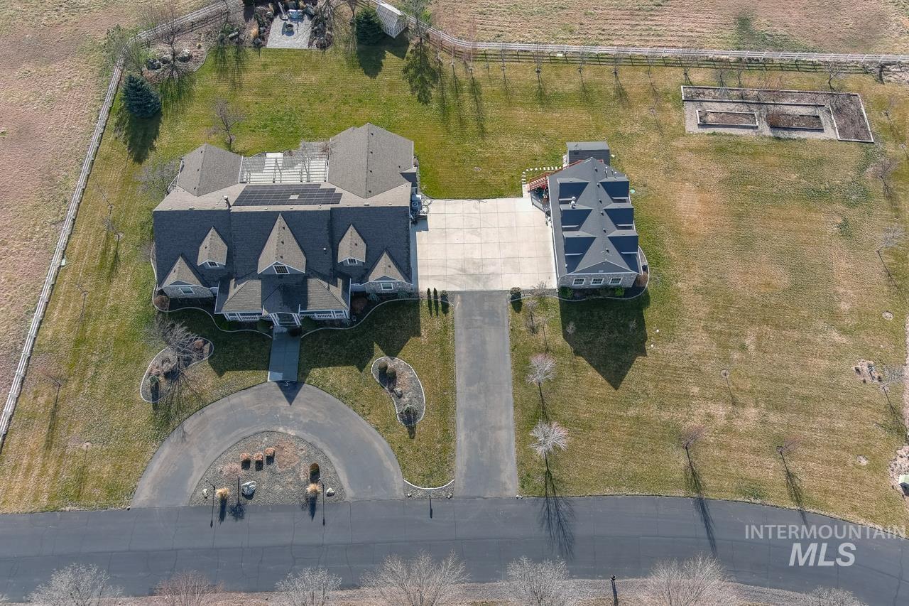 4047 Saint James Loop, Nampa, Idaho 83687, 3 Bedrooms, 3.5 Bathrooms, Residential For Sale, Price $1,999,900,MLS 98974454