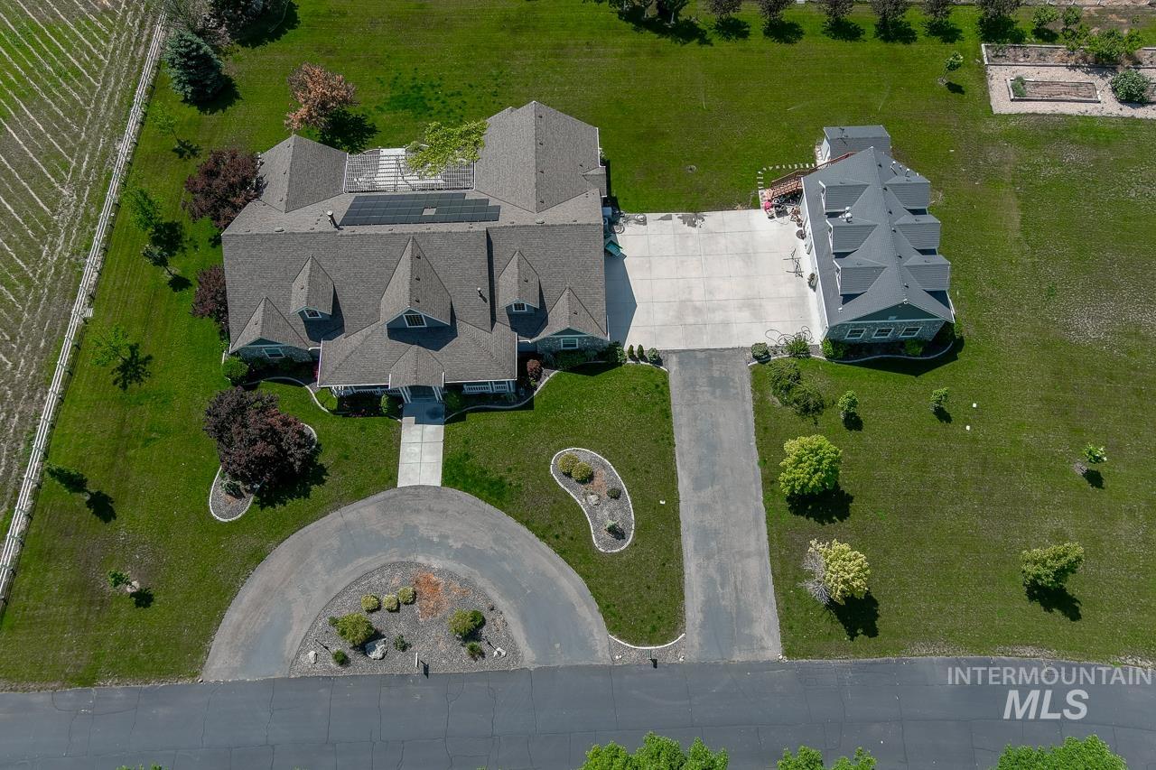 4047 Saint James Loop, Nampa, Idaho 83687, 3 Bedrooms, 3.5 Bathrooms, Residential For Sale, Price $1,514,000,MLS 98974454