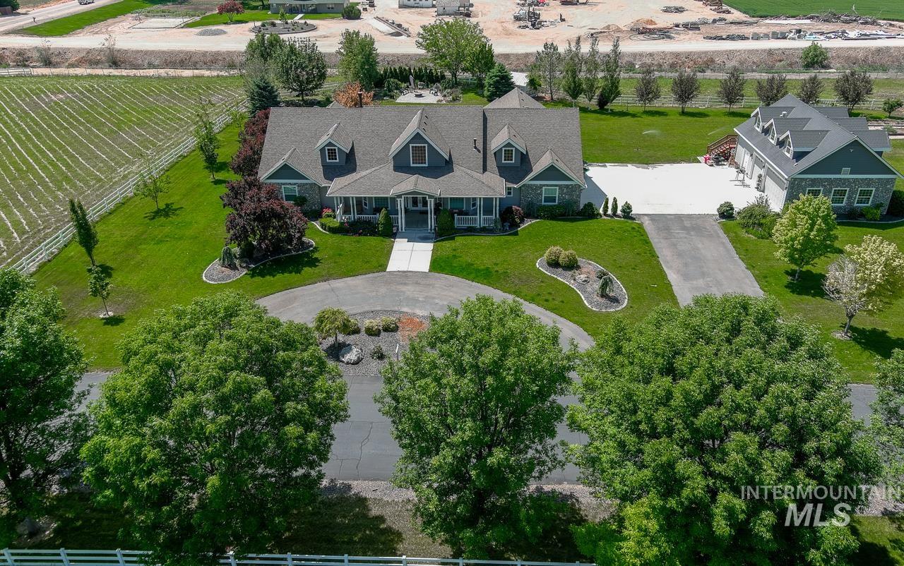 4047 Saint James Loop, Nampa, Idaho 83687, 3 Bedrooms, 3.5 Bathrooms, Residential For Sale, Price $1,514,000,MLS 98974454