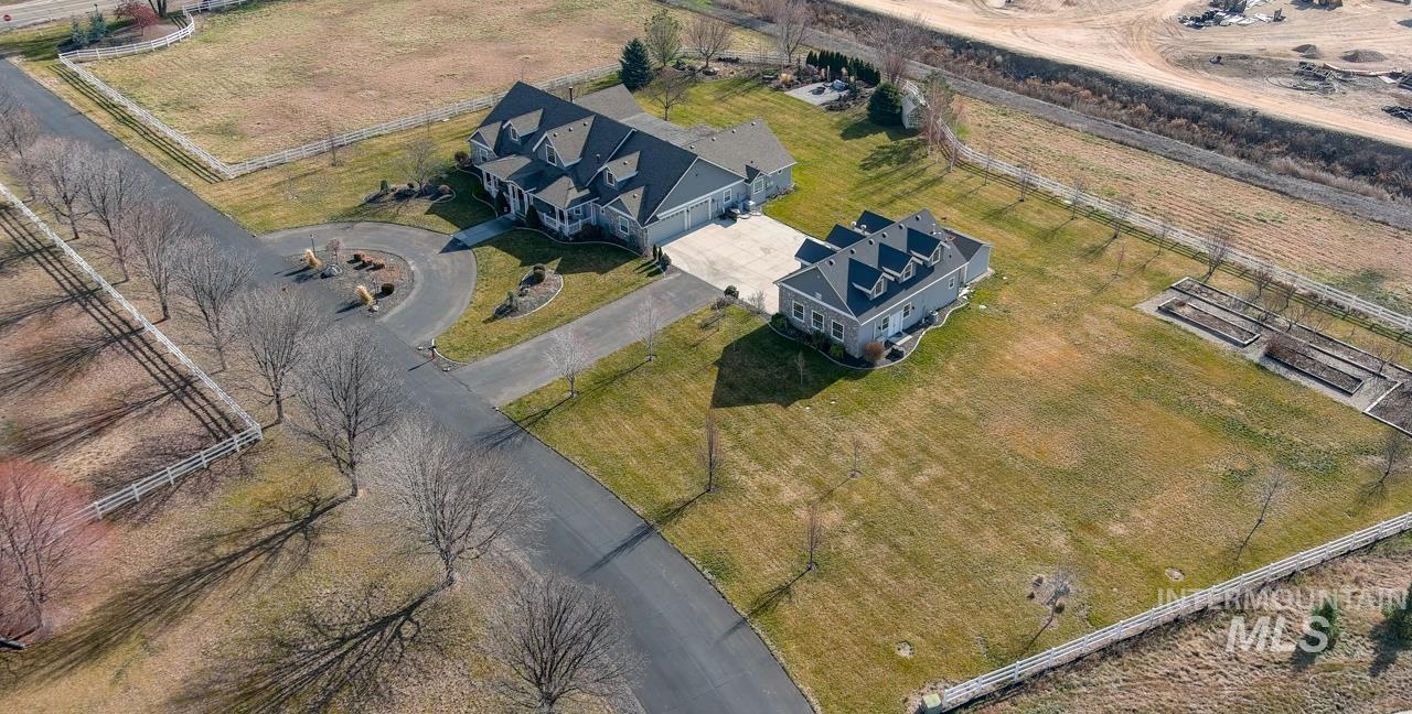 4047 Saint James Loop, Nampa, Idaho 83687, 3 Bedrooms, 3.5 Bathrooms, Residential For Sale, Price $1,514,000,MLS 98974454