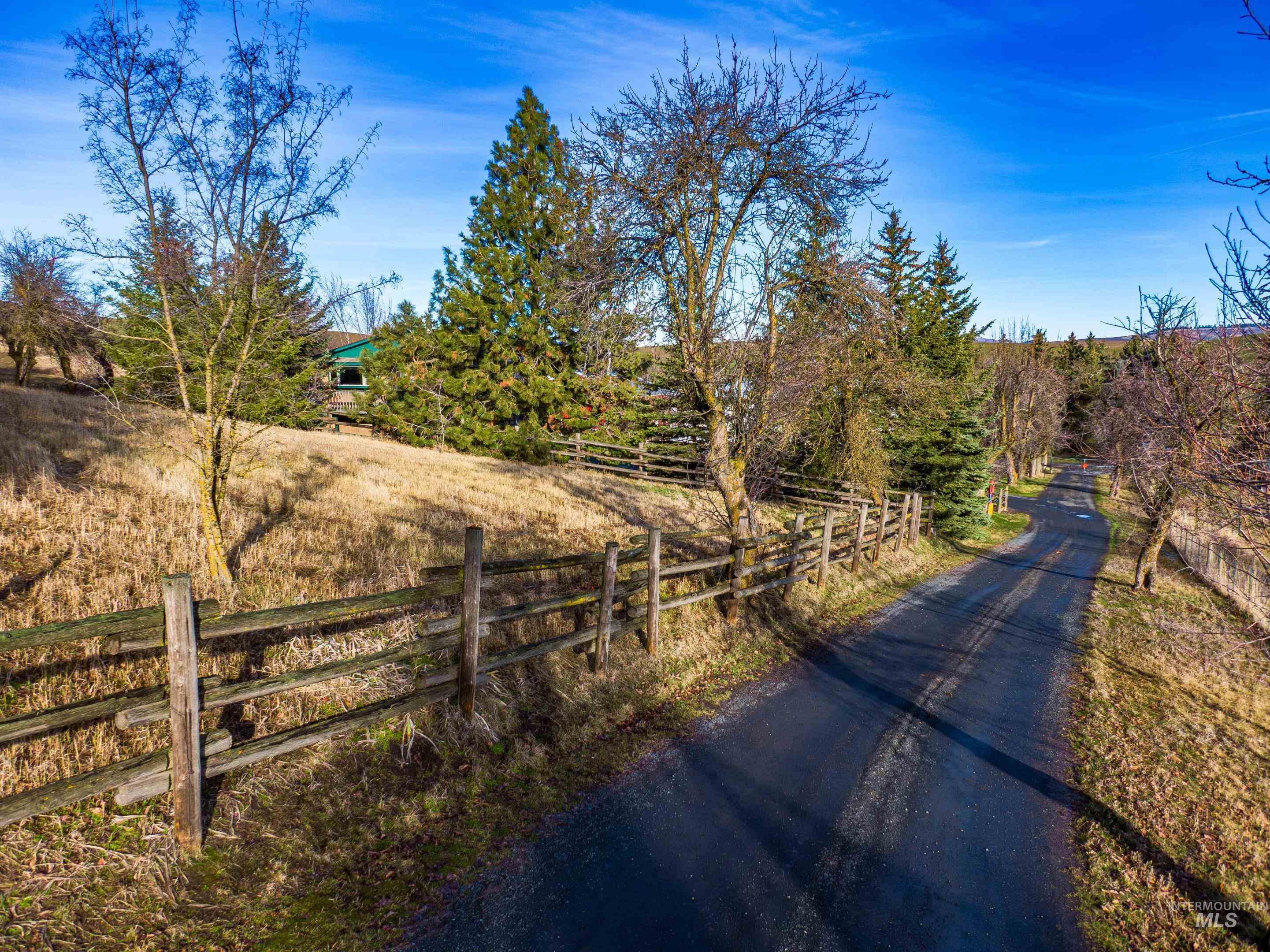 2256 W A Street, Moscow, Idaho 83843, 5 Bedrooms, 3 Bathrooms, Residential For Sale, Price $649,000,MLS 98974455