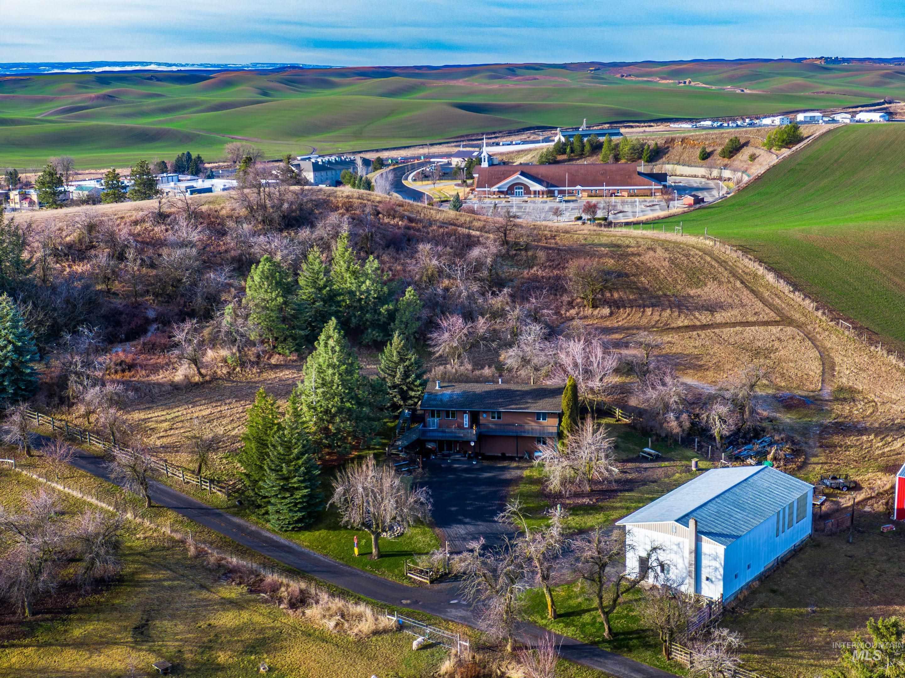 2256 W A Street, Moscow, Idaho 83843, 5 Bedrooms, 3 Bathrooms, Residential For Sale, Price $649,000,MLS 98974455