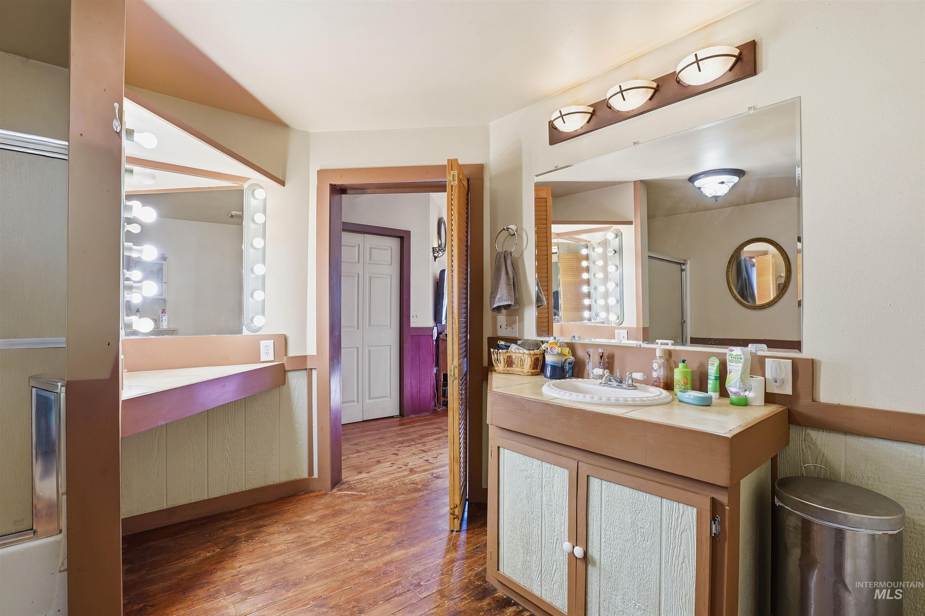 1252 Mesa, Mesa, Idaho 83643, 2 Bedrooms, 2 Bathrooms, Residential For Sale, Price $459,000,MLS 98974456