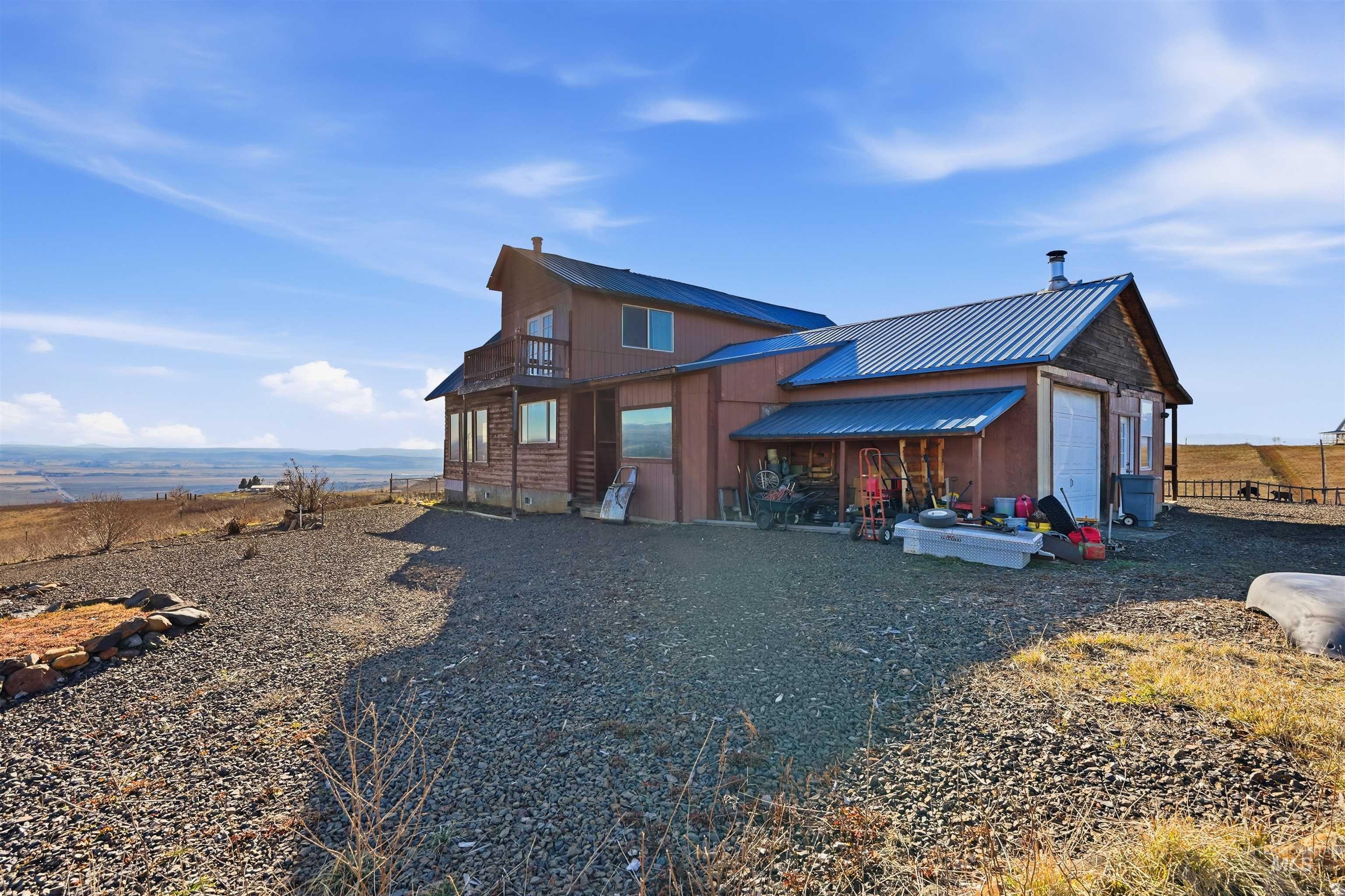 1252 Mesa, Mesa, Idaho 83643, 2 Bedrooms, 2 Bathrooms, Residential For Sale, Price $459,000,MLS 98974456