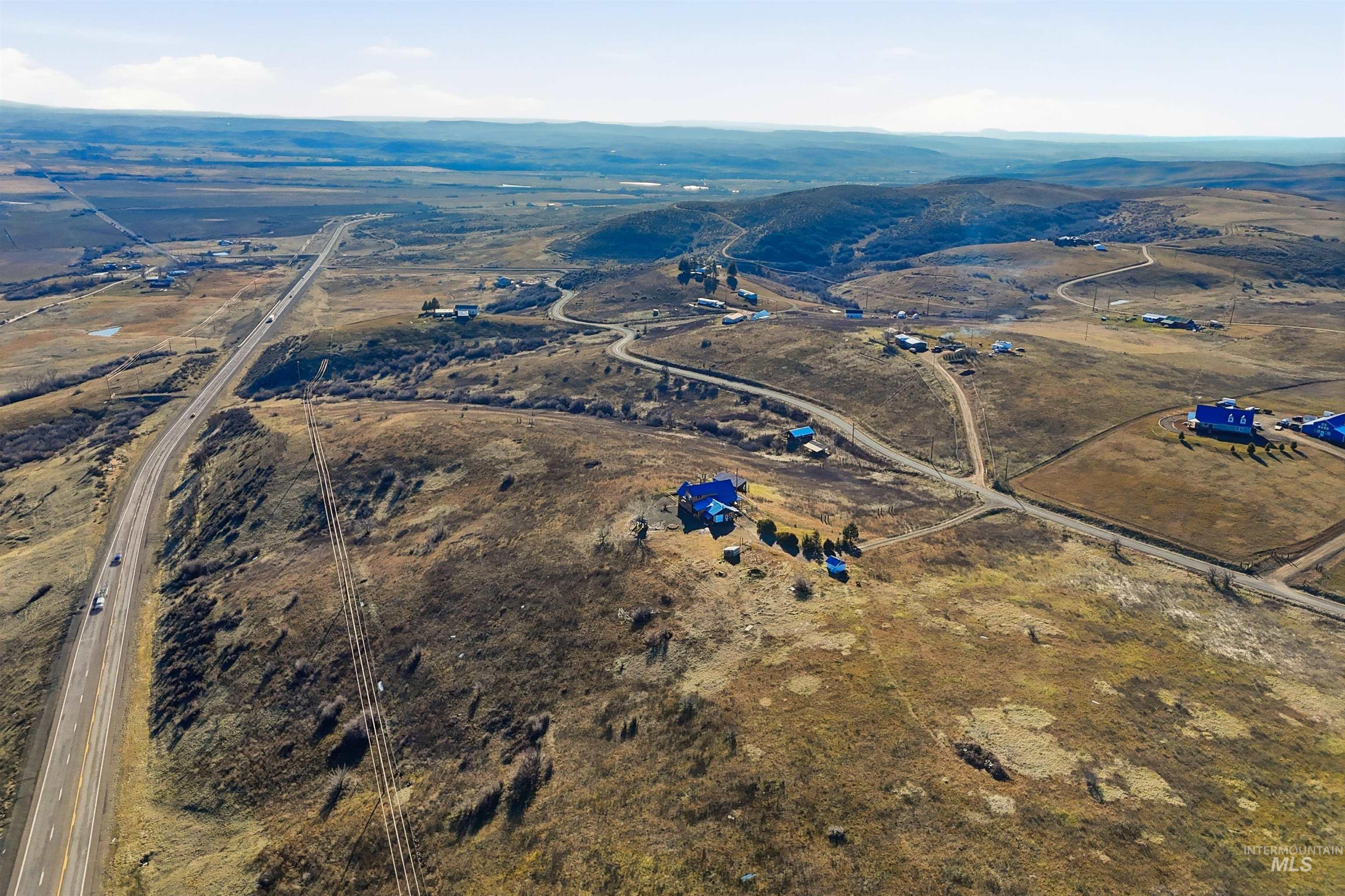 1252 Mesa, Mesa, Idaho 83643, 2 Bedrooms, 2 Bathrooms, Residential For Sale, Price $459,000,MLS 98974456