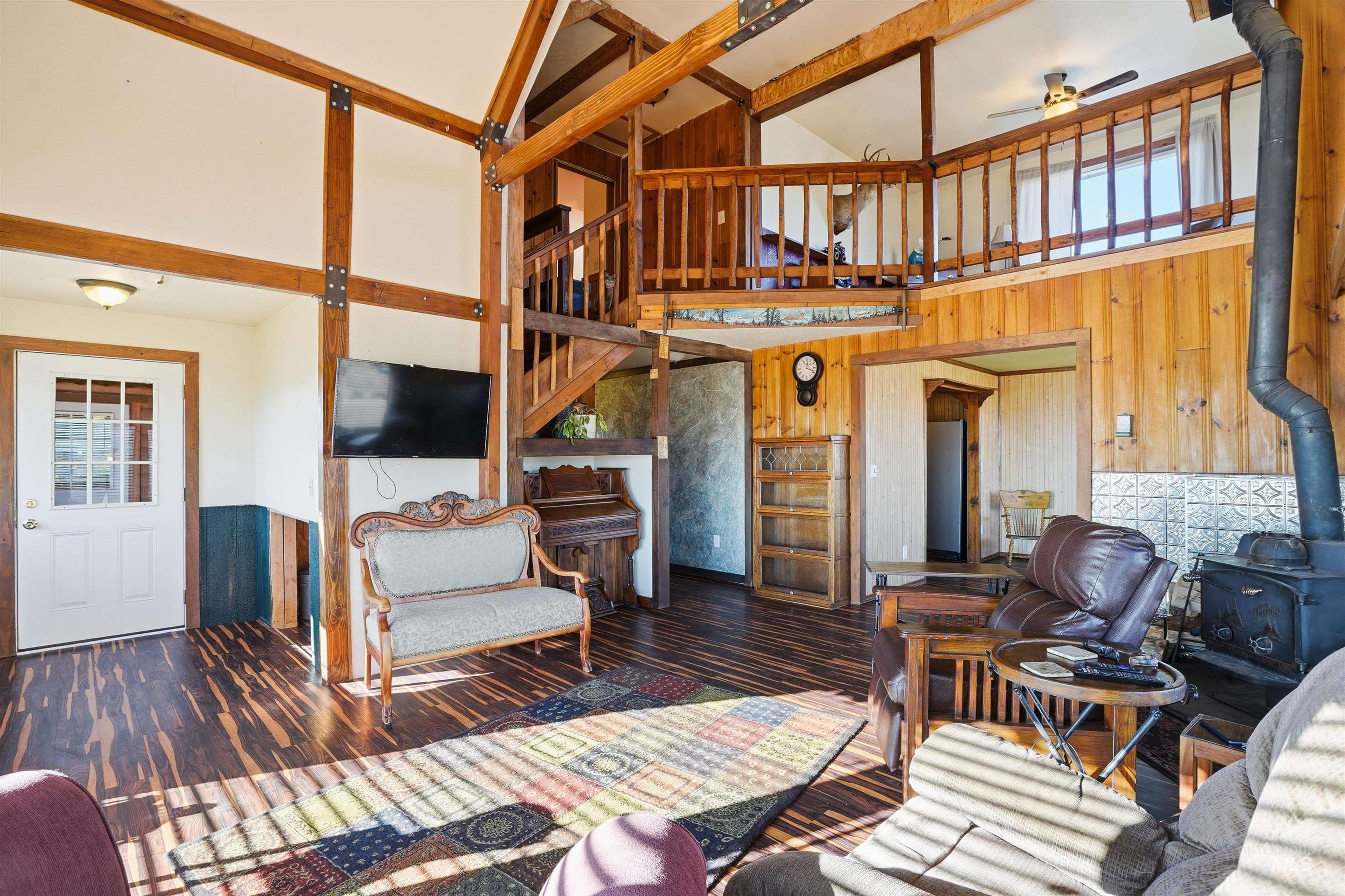 1252 Mesa, Mesa, Idaho 83643, 2 Bedrooms, 2 Bathrooms, Residential For Sale, Price $459,000,MLS 98974456