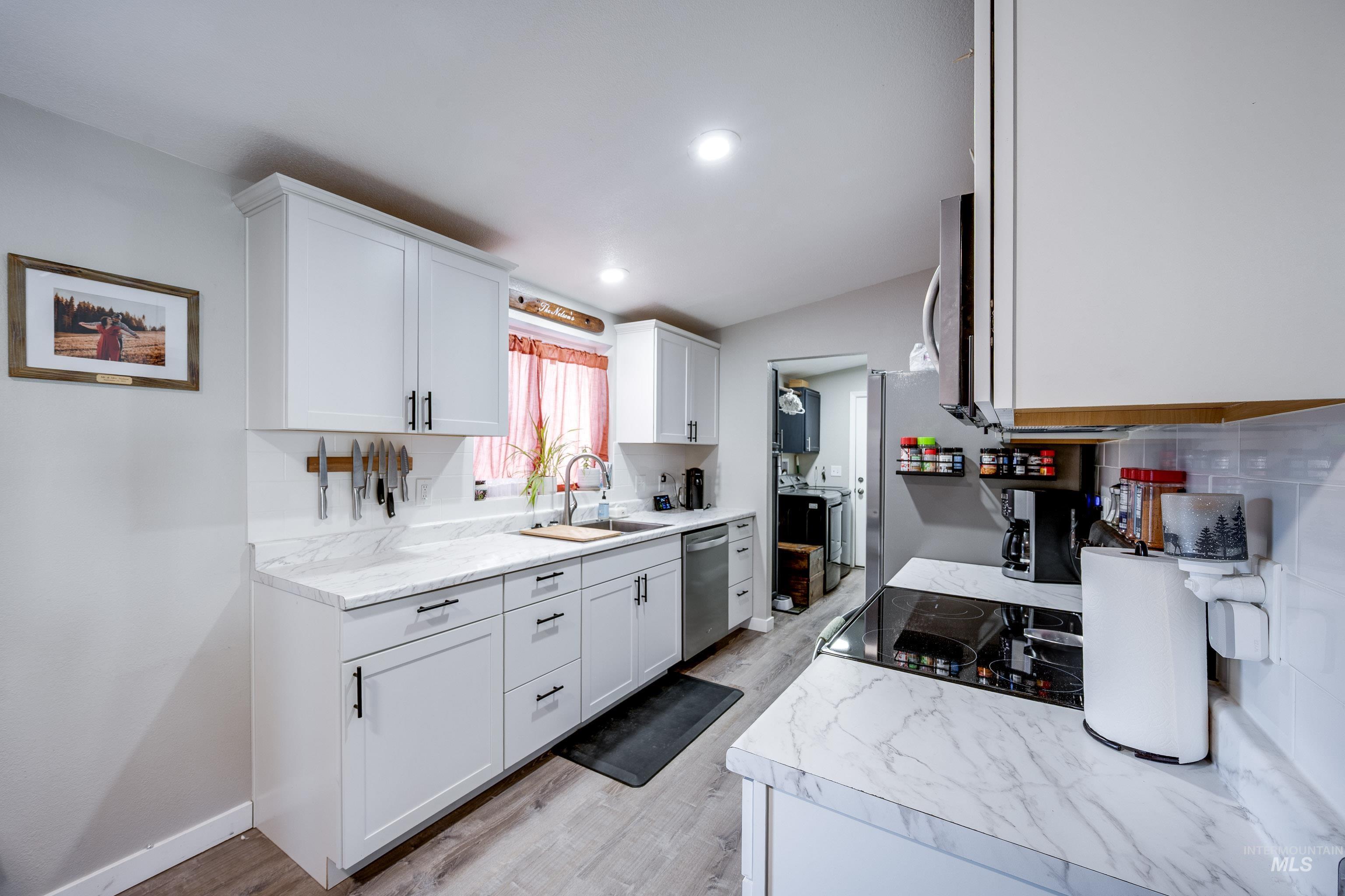 813 Bentz St, Troy, Idaho 83871, 3 Bedrooms, 2 Bathrooms, Residential For Sale, Price $320,000,MLS 98974457