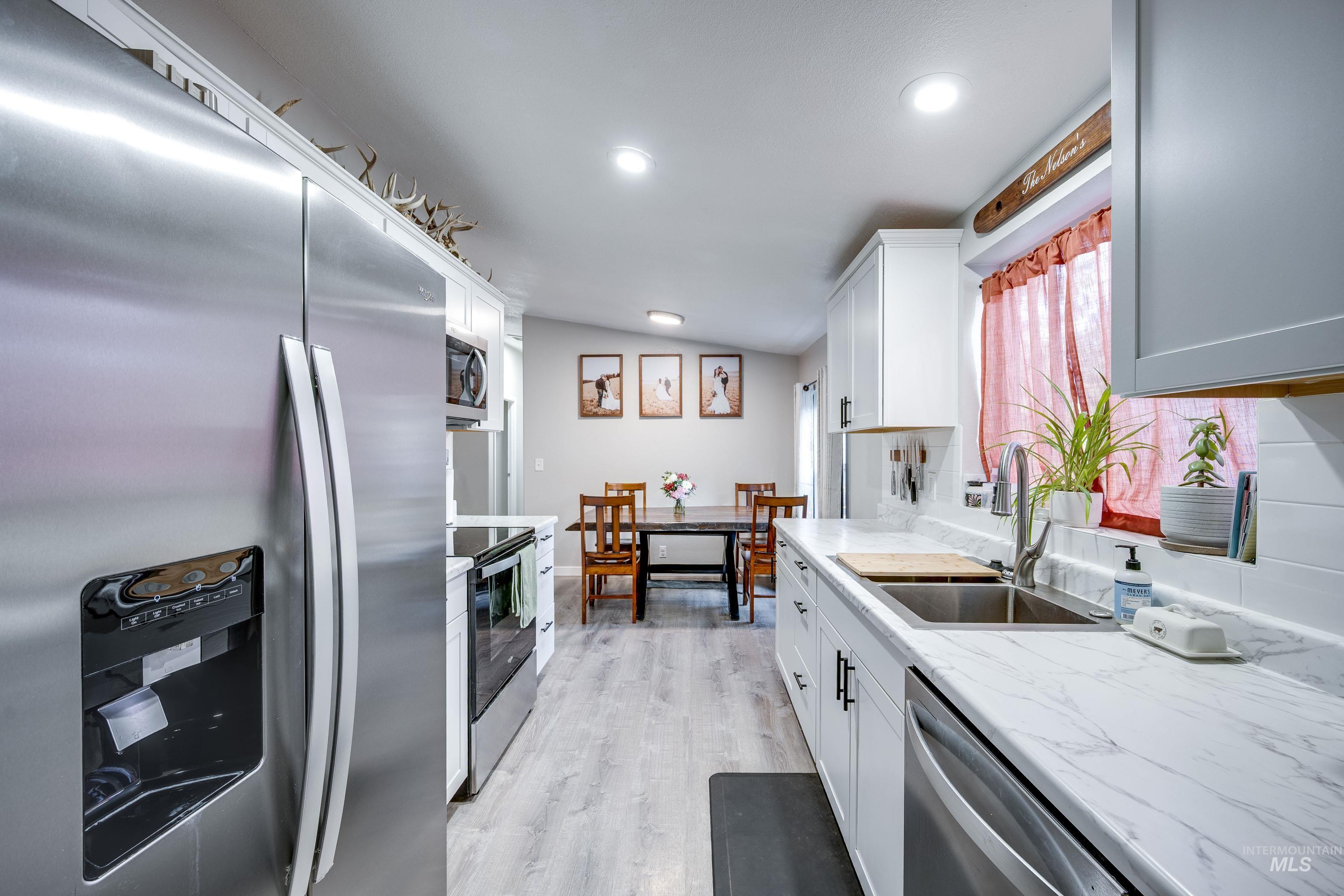 813 Bentz St, Troy, Idaho 83871, 3 Bedrooms, 2 Bathrooms, Residential For Sale, Price $320,000,MLS 98974457