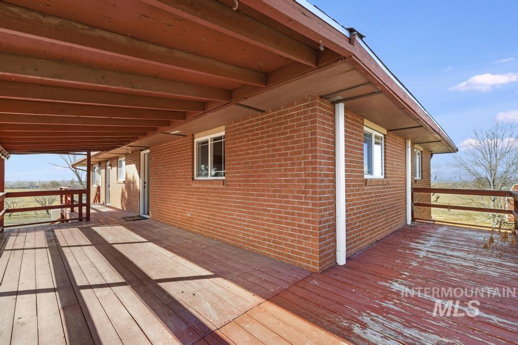 1443 E 4300 N, Buhl, Idaho 83316, 5 Bedrooms, 2 Bathrooms, Residential For Sale, Price $699,000, 98974460