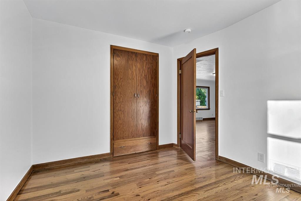 1207 E Sheridan Ave, Nampa, Idaho 83686, 4 Bedrooms, 2 Bathrooms, Rental For Rent, Price $2,800,MLS 98974461