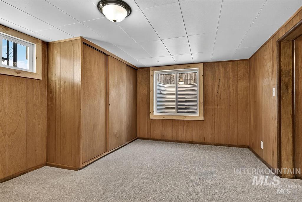 1207 E Sheridan Ave, Nampa, Idaho 83686, 4 Bedrooms, 2 Bathrooms, Rental For Rent, Price $2,800,MLS 98974461