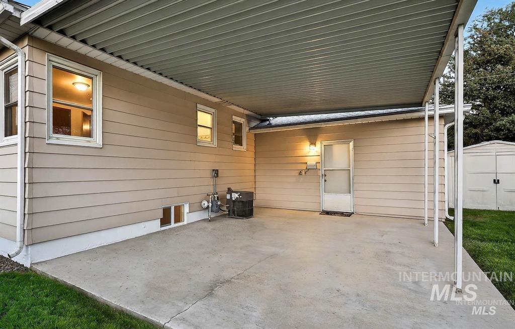 1207 E Sheridan Ave, Nampa, Idaho 83686, 4 Bedrooms, 2 Bathrooms, Rental For Rent, Price $2,800,MLS 98974461